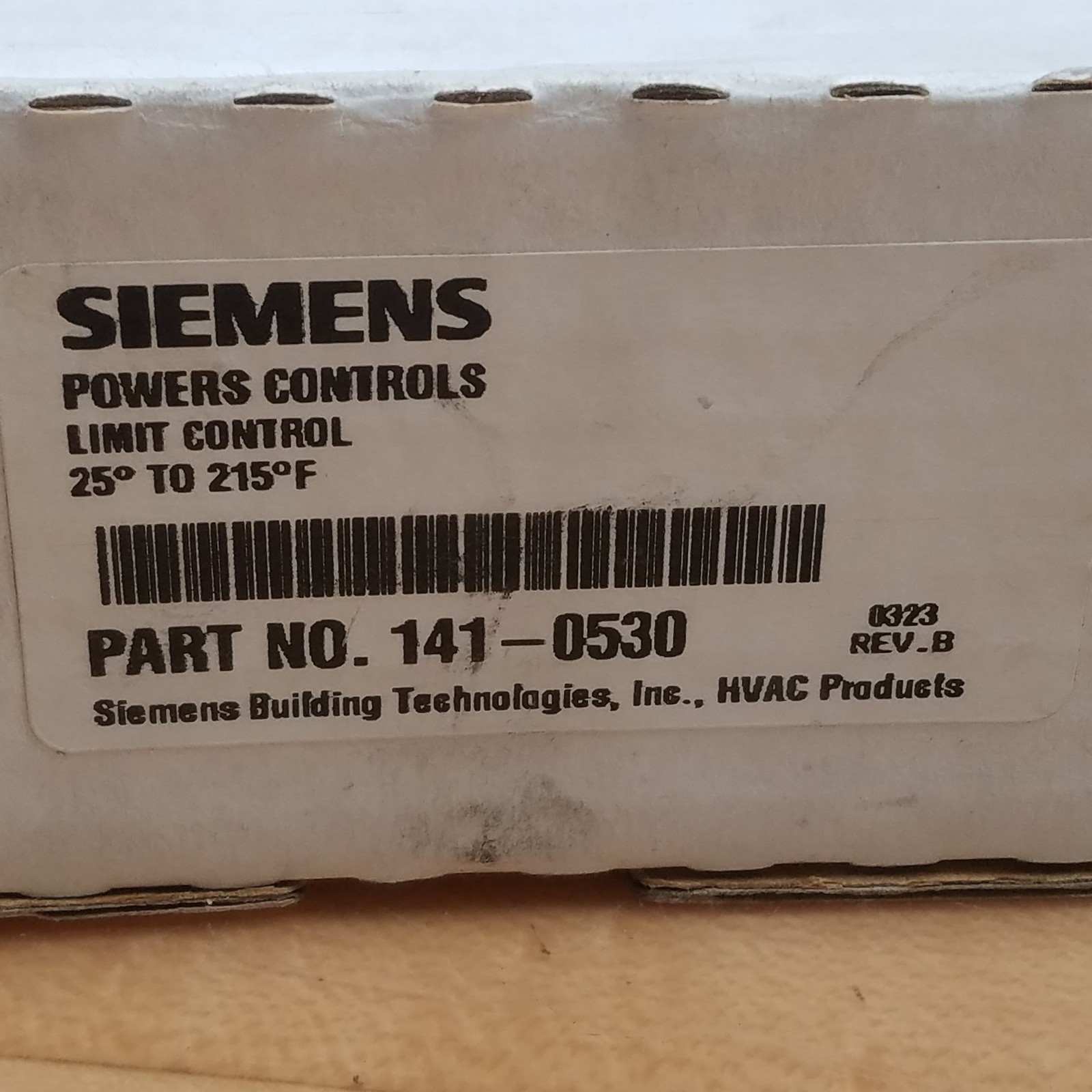 Siemens 141-0530 Powers Controls Thermostat, Limit Control, 25° to 215°F – USED