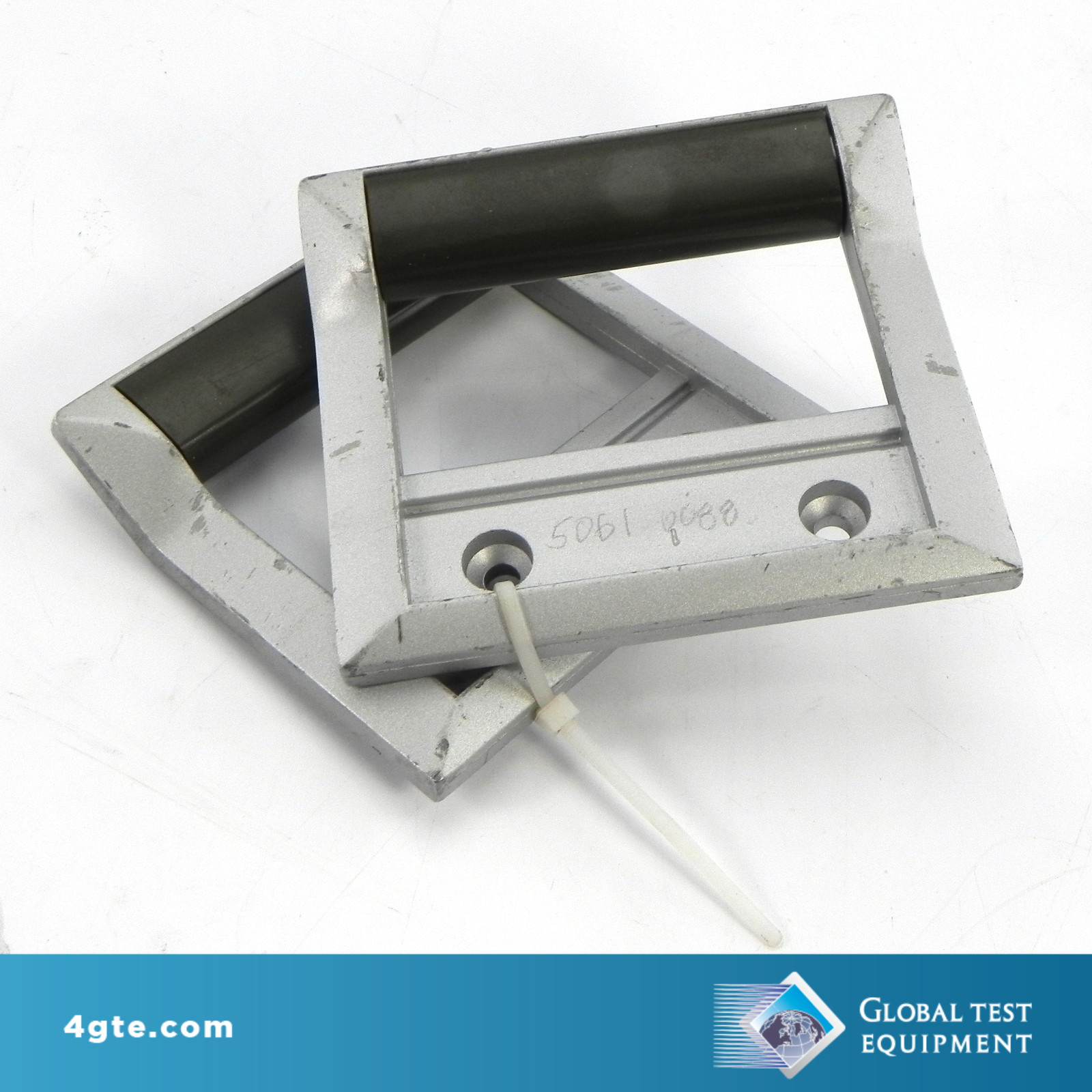 Keysight 5061-0088 Front Handles – 2 EIA, 88.1mm, 3.5 in. H (L&R) Olive Green