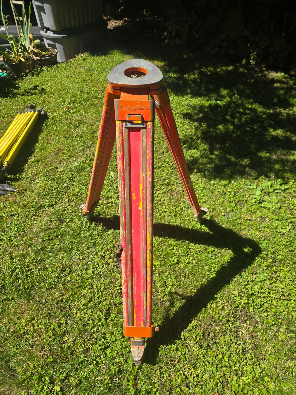 Wild GST20 Land Surveyors Tripod