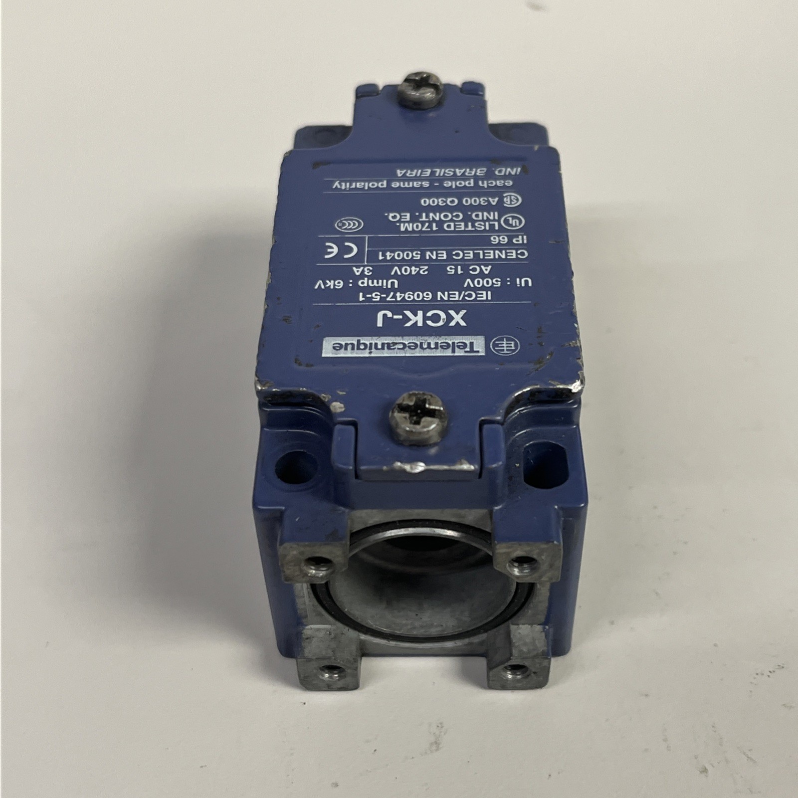 Telemecanique XCK-J Limit Switch