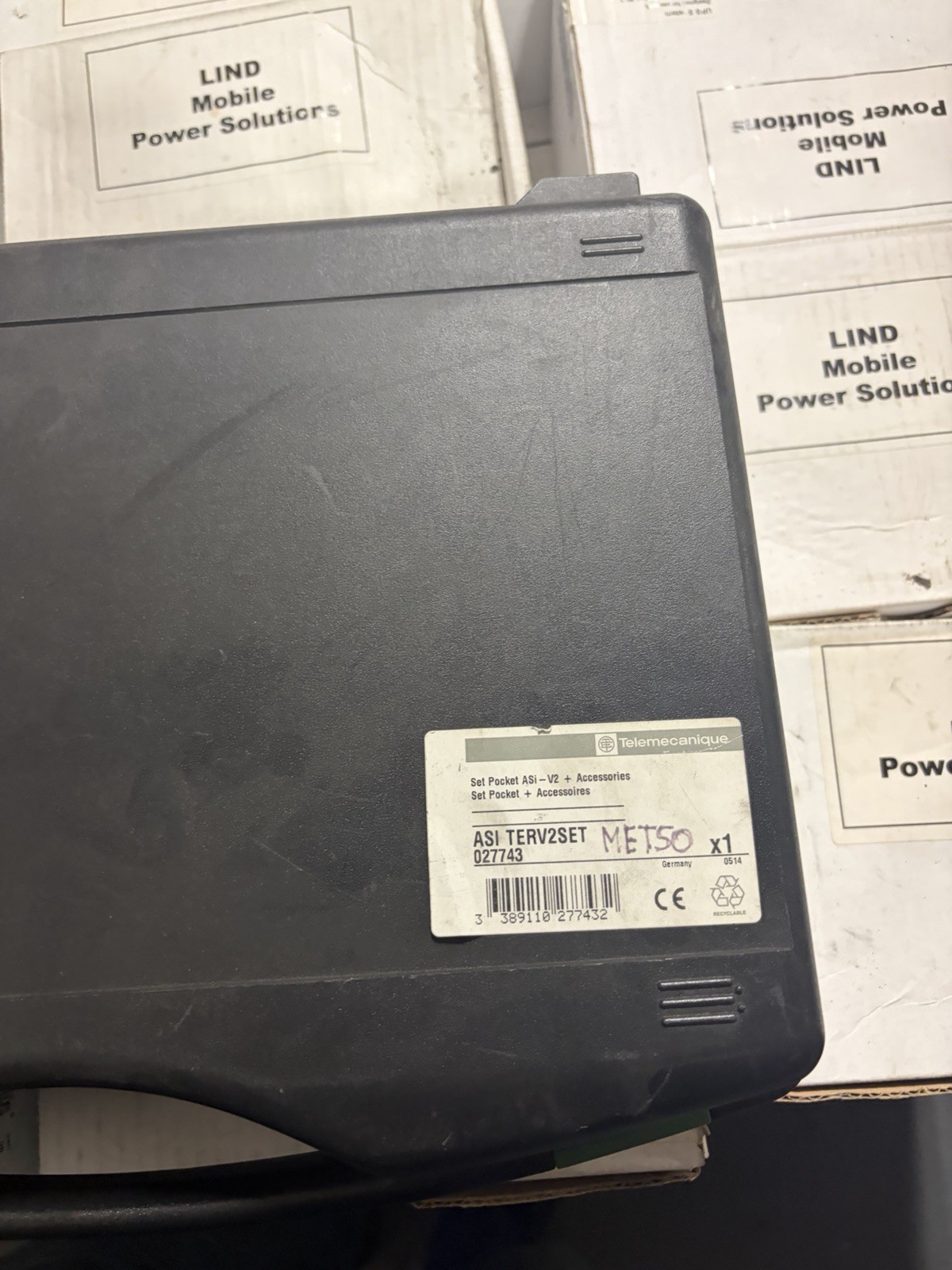 NEW SCHNEIDER ELECTRIC ASITERV 2SET ASITERV2SET