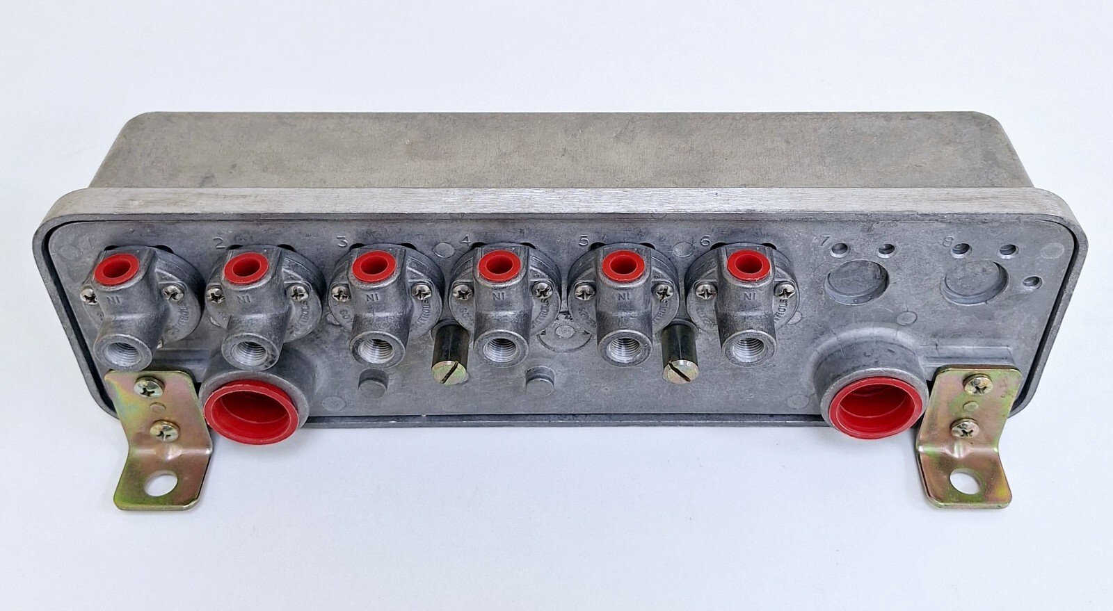 GOYEN RCA 3-8V6000*330 / 1/8IN NPT Pneumatic Pilot Valve Enclosure