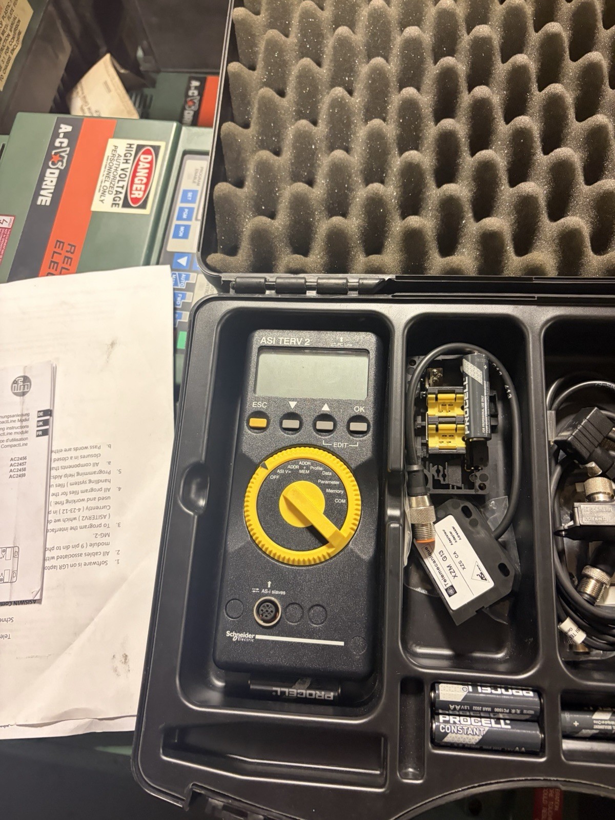NEW SCHNEIDER ELECTRIC ASITERV 2SET ASITERV2SET