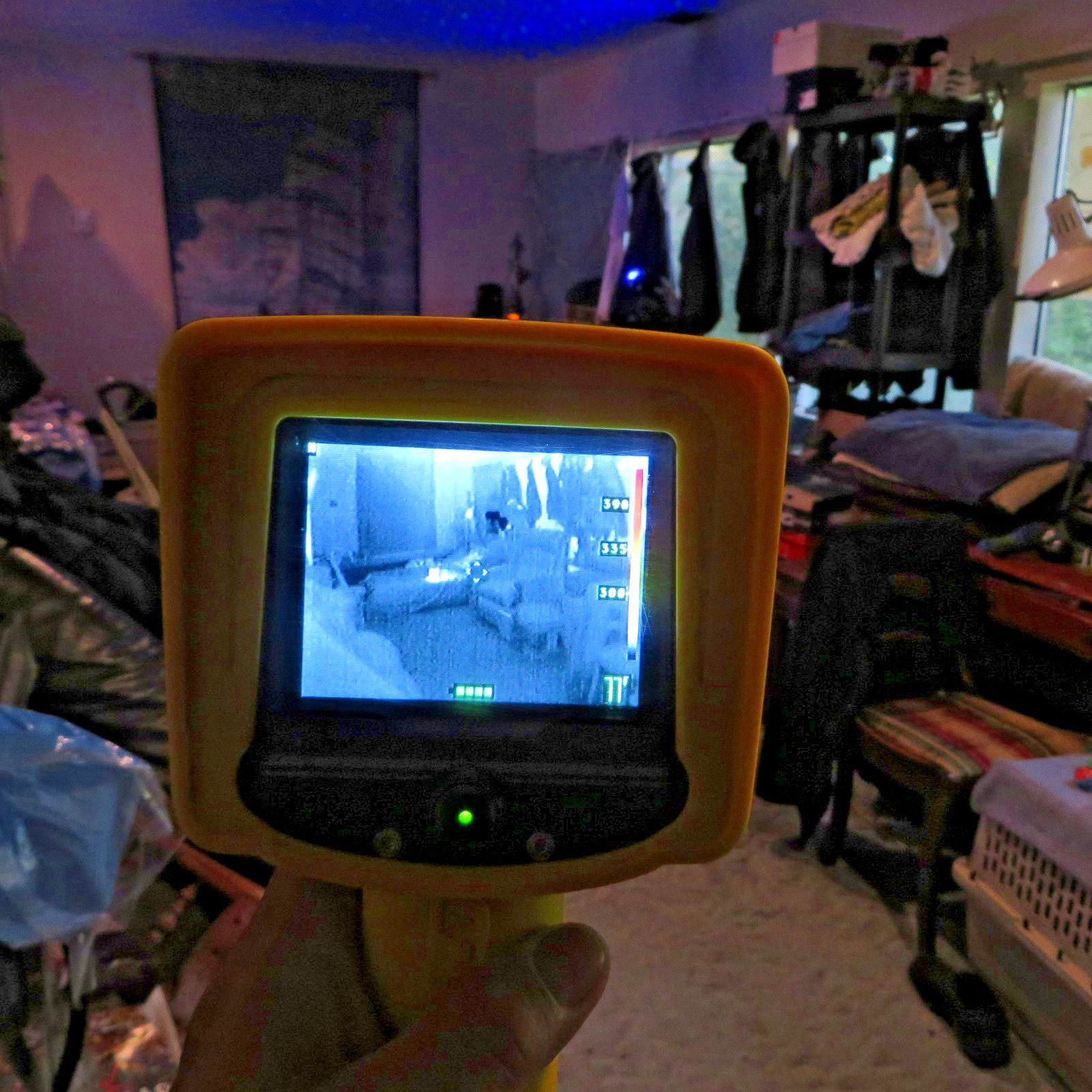 Scott x380 Handheld Thermal Imager w/truck charger 384×288 Hi Res. No battery