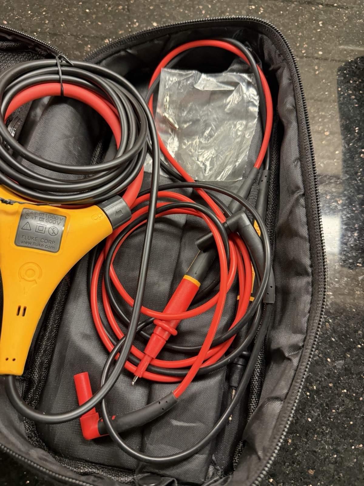 Fluke 381 Remote Display True-RMS AC/DC Clamp Meter with iFlex Open Box !!