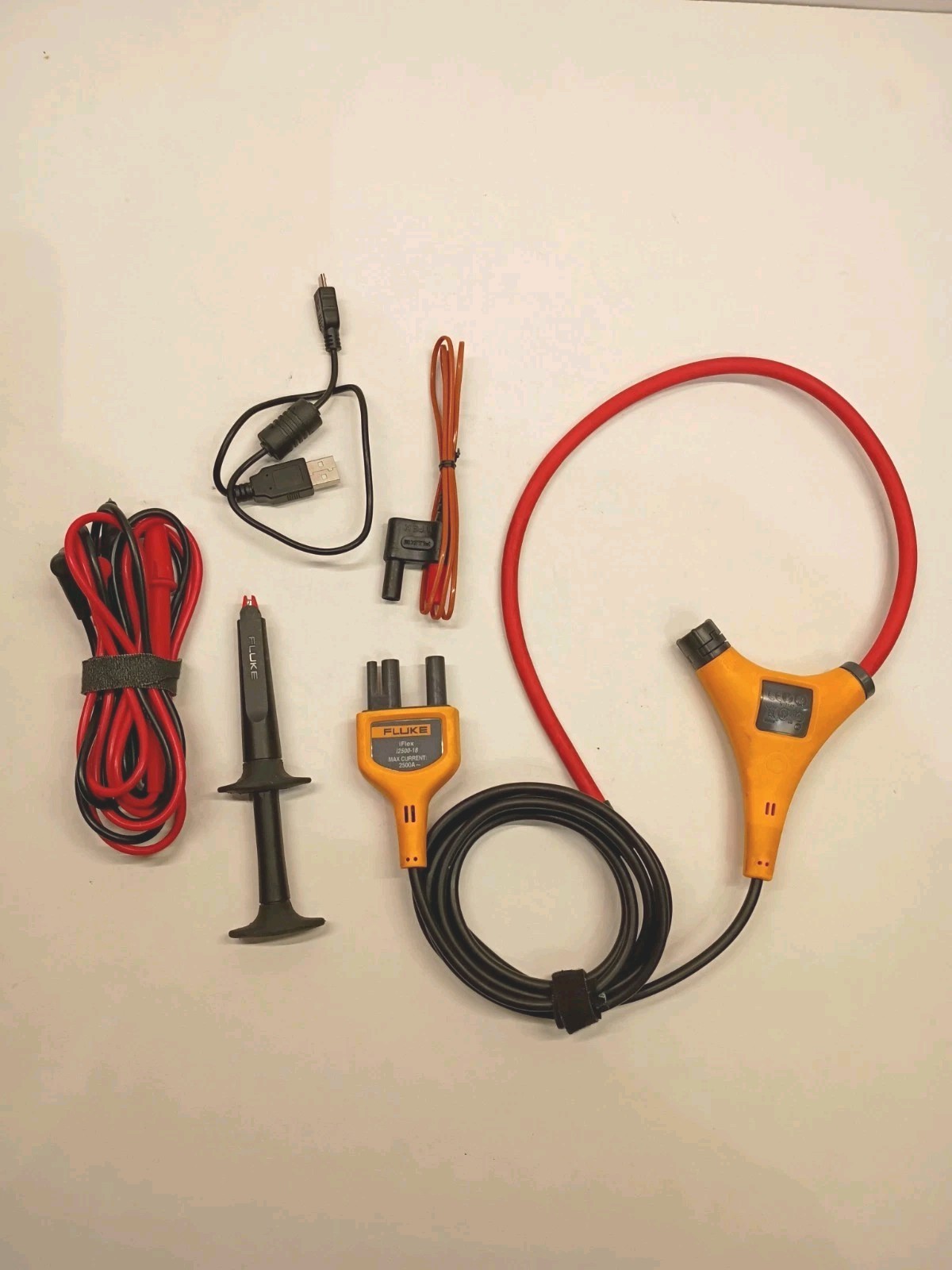 Fluke 376 FC True-RMS AC/DC Clamp Meter
