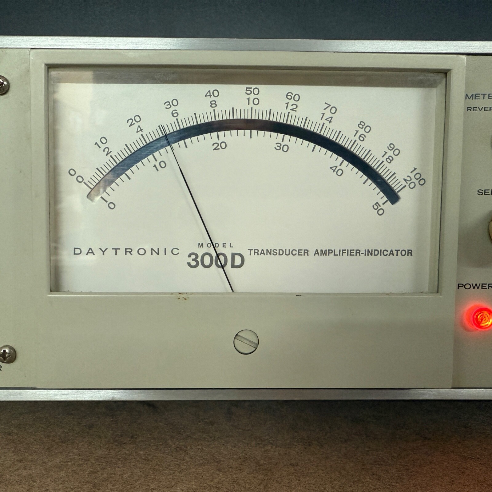 Daytronic 300D Transducer Amplifier System with Galvanometer and Strain Gage