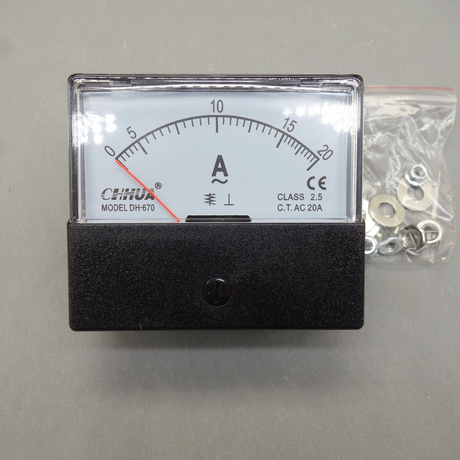 AC 20A Analog Ammeter Panel AMP Current Meter AC 0-20A 60*70MM directly Connect