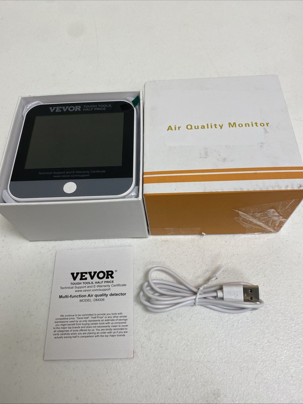 VEVOR Mini Air Quality Monitor 8-In-1 W/ 4.1″ HD Display & Rechargeable Battery