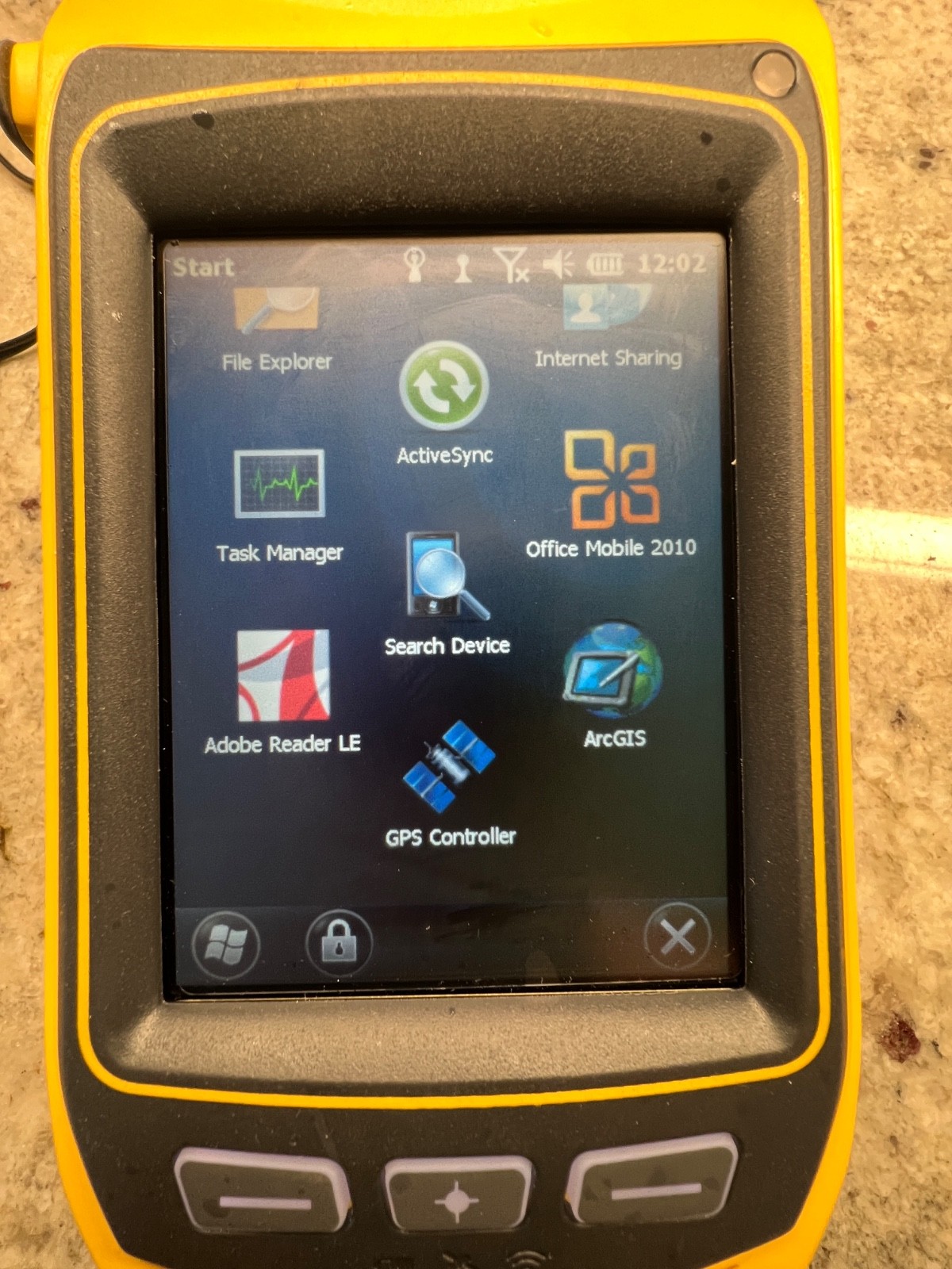 New in box (12/ 2014) Trimble Geo 7X – rangefinder, car charger, monopole, more!