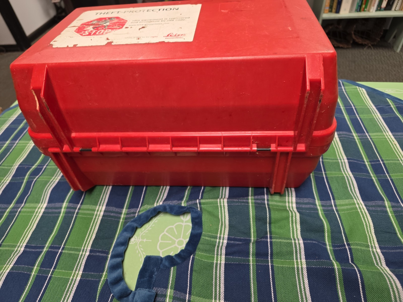 Transport Case Leica System 1200 includes untested 1200 and 1202 GPS Antenna
