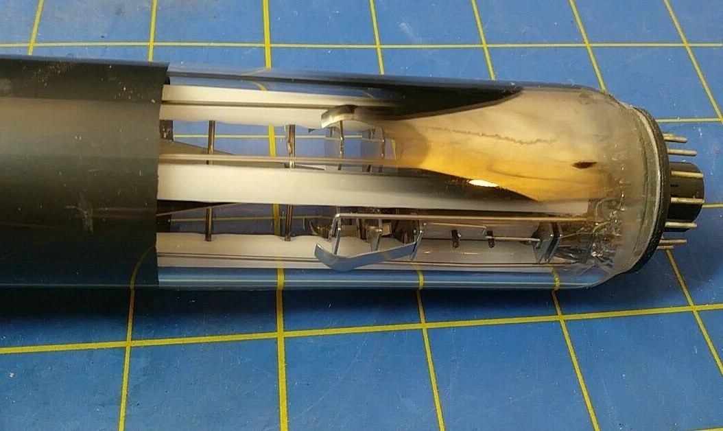 SONY/TEKTRONIX 0A020 rectangular CRT o’scope tube