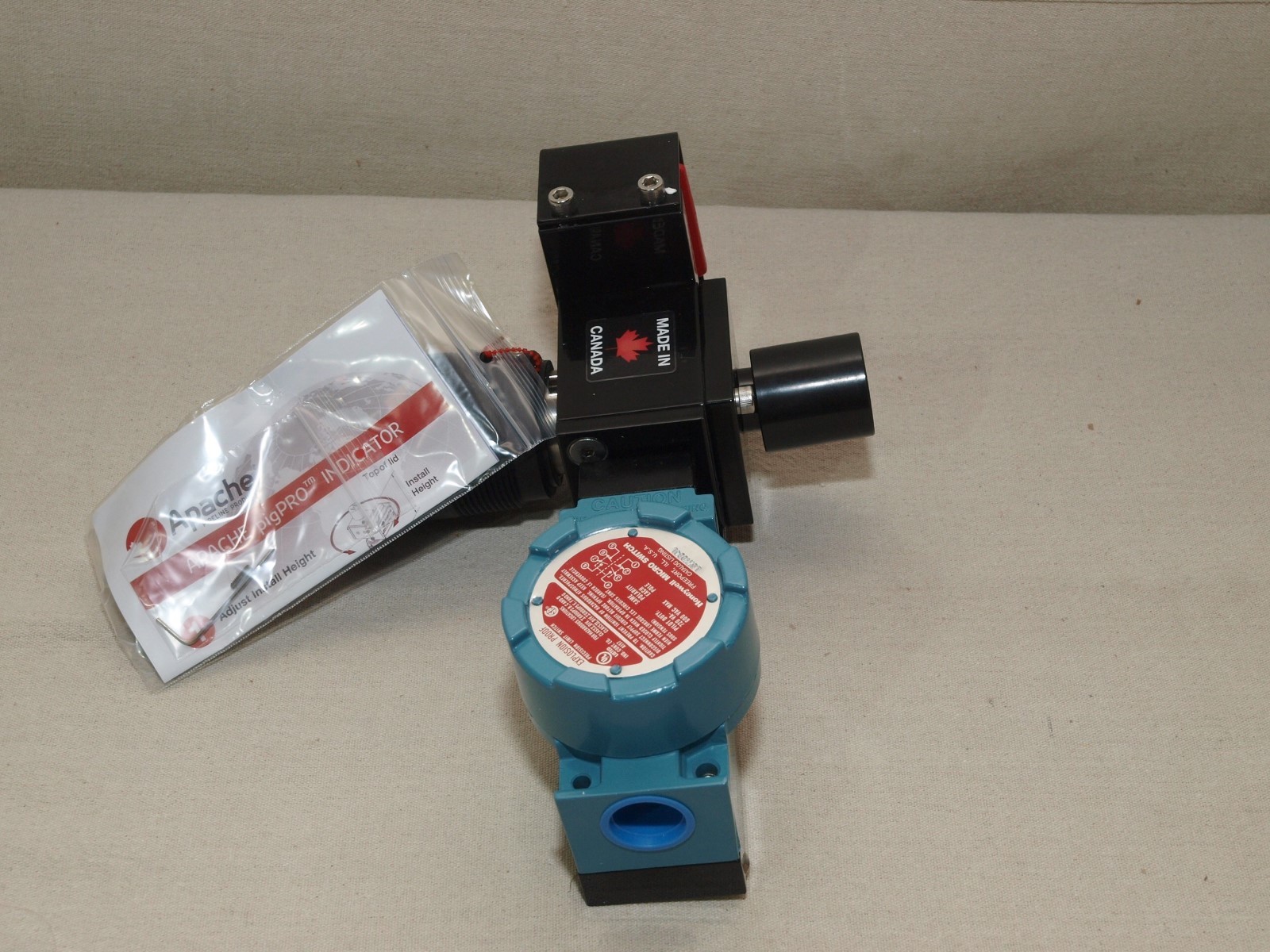 Apache 53000000 pigPro 53 Passage Indicator set at 1480psi – Honeywell LSXYDB4L