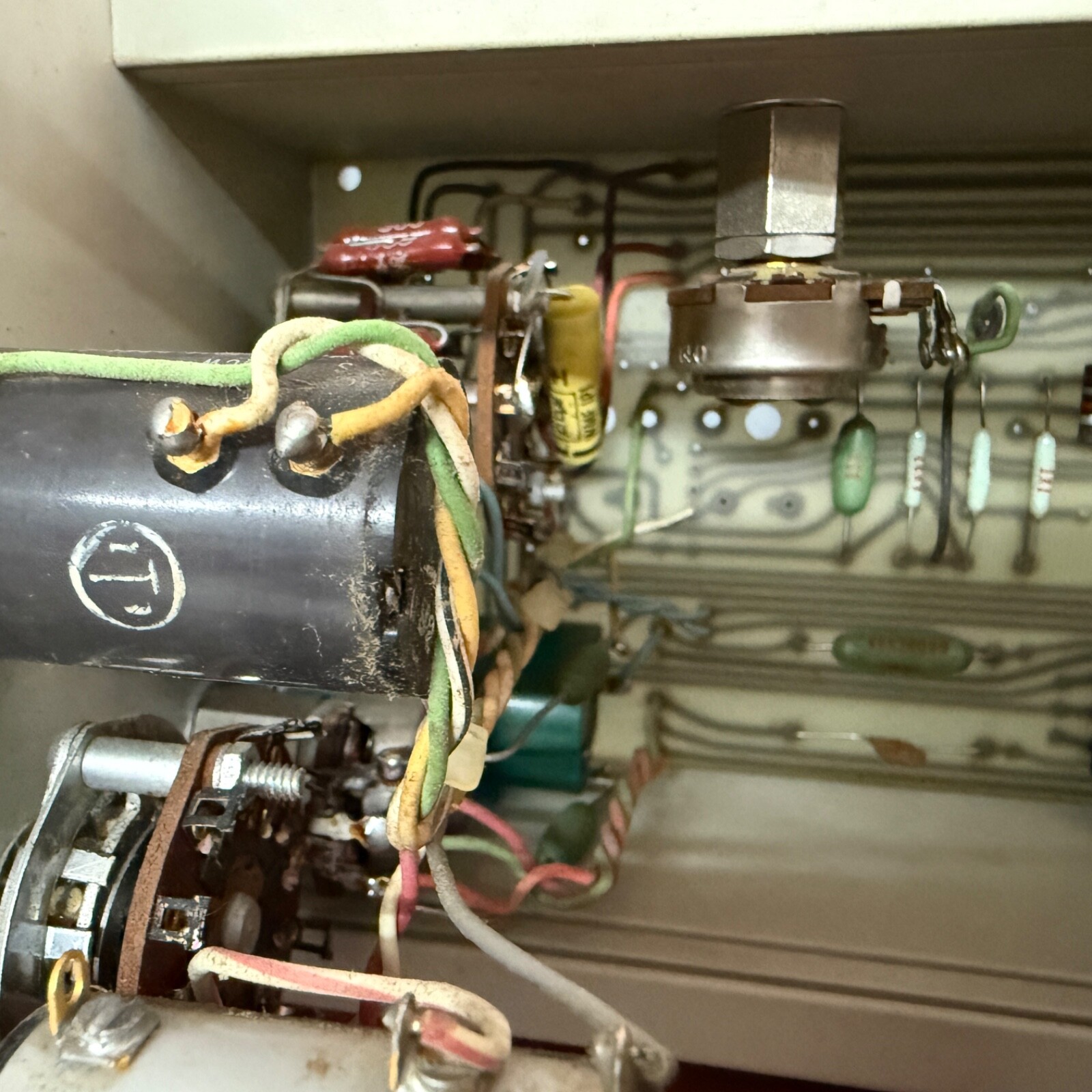 Daytronic 300D Transducer Amplifier System with Galvanometer and Strain Gage