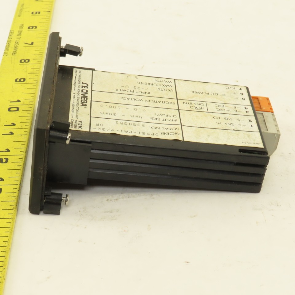 Omega DPF51-PA1-7/32-GR Mini Size Digital Panel Meter 3-1/2 Digit 7-32V