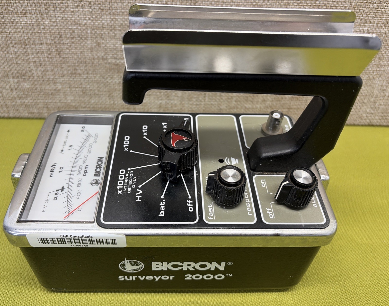 Bicron Surveyor 2000 Meter Geiger Counter