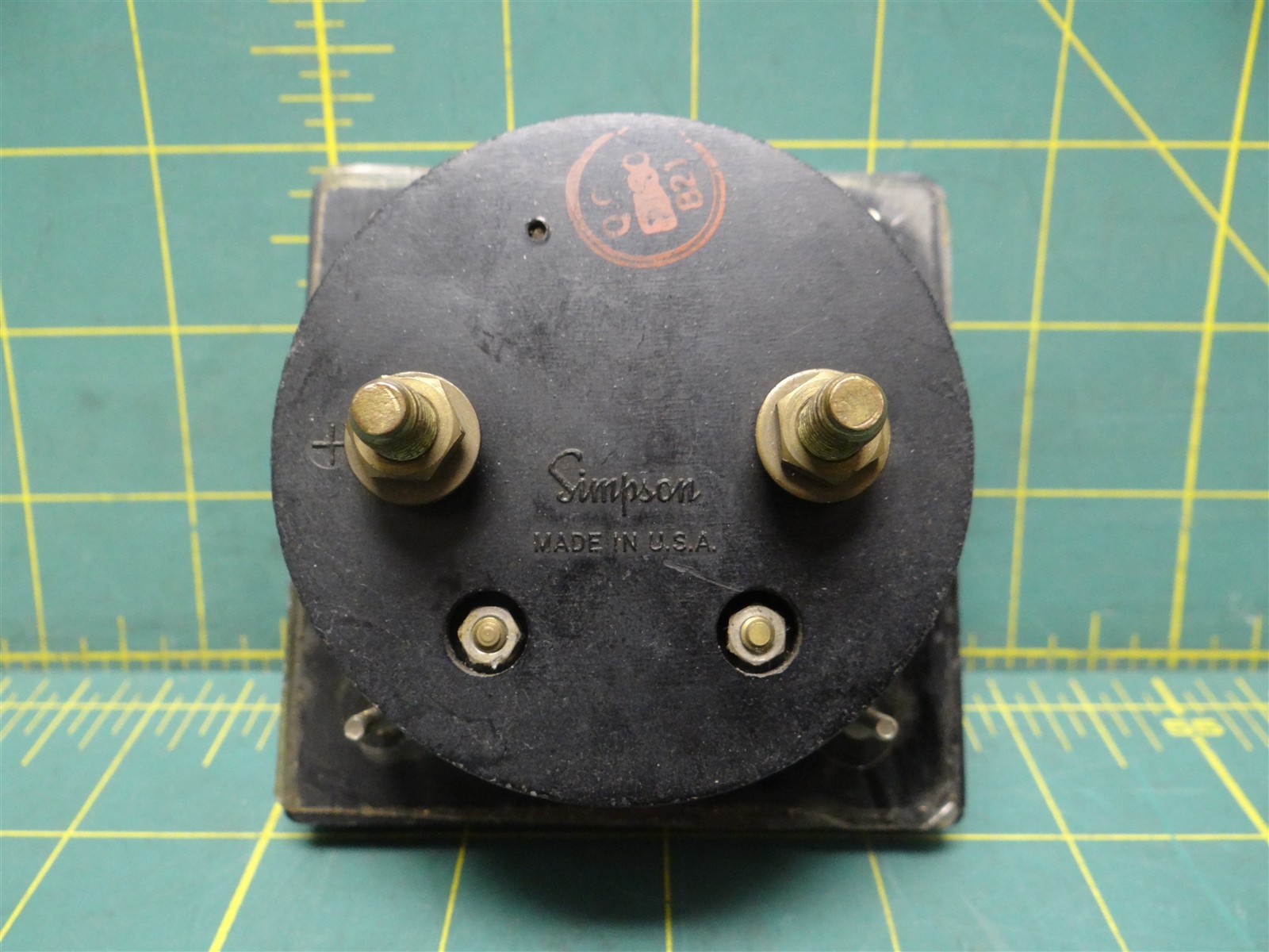 Simpson Electric Company 0-2.0 DC Amperes Panel Meter Rectangular Rounded Edges