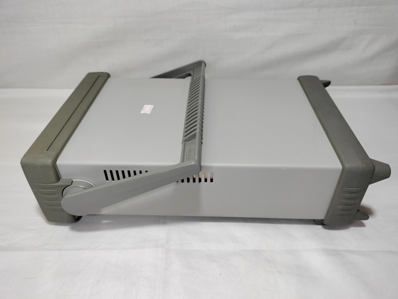 HP Agilent 53131A 225 MHz Universal Counter 170 VA Max S/N: MY40014345