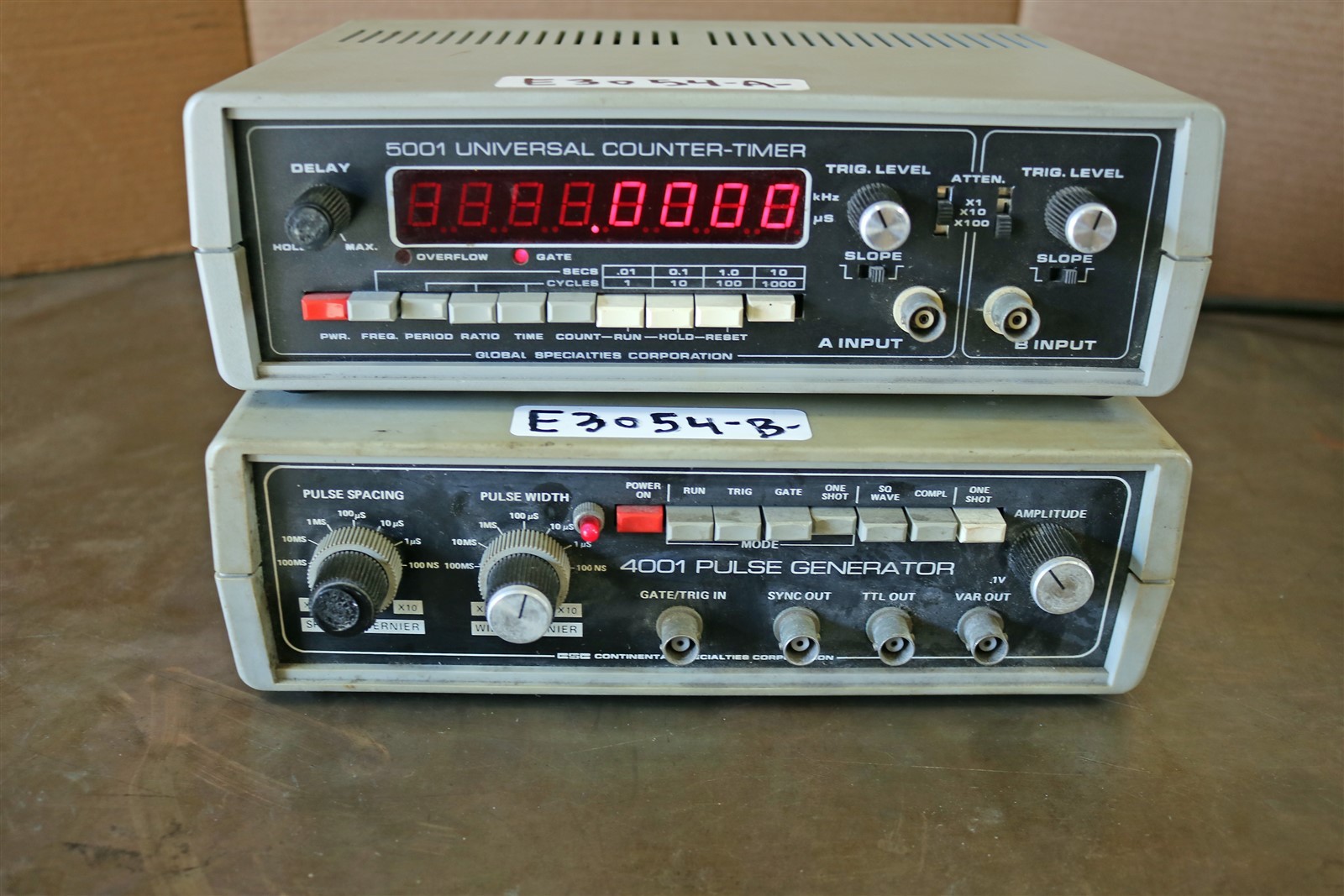 4001 Pulse Generator & 5001 Universal Counter Timer, Global Specialites – E3054