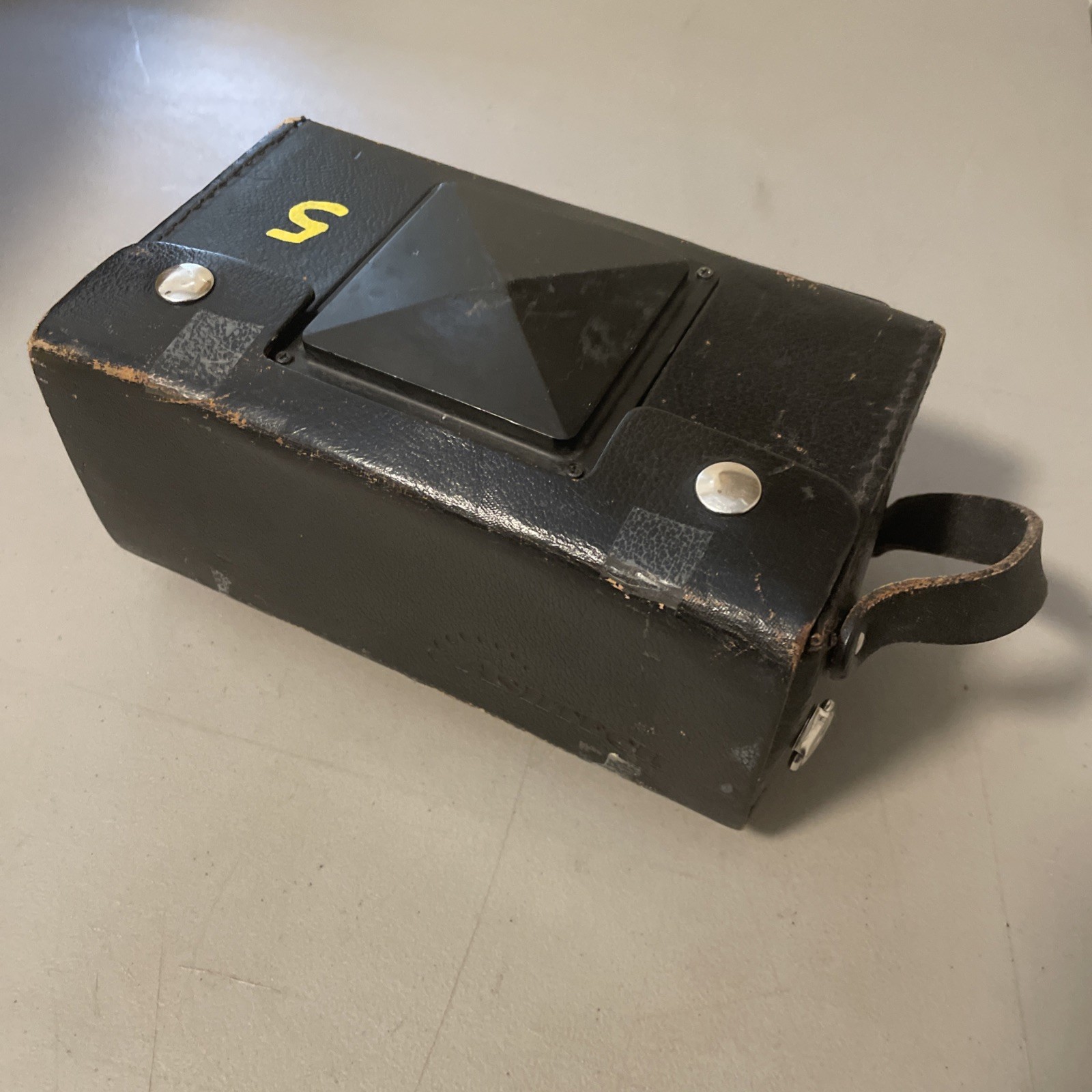 Ashtech Inc. Surveying GPS Receiver XII w/ Leather Case