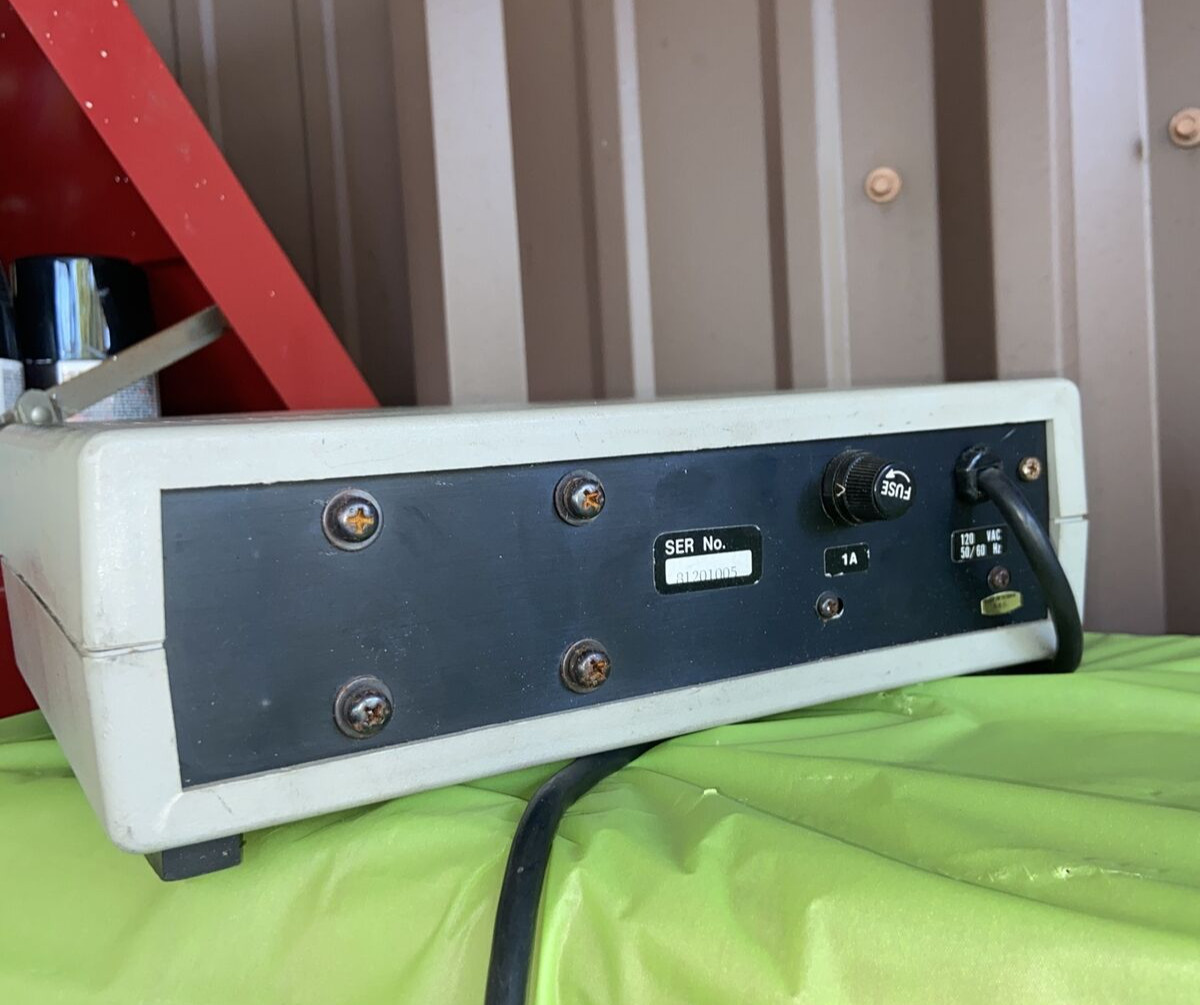 Global Specialities Model 1300 Power Supply 5V@1A 0-20V@1/4A