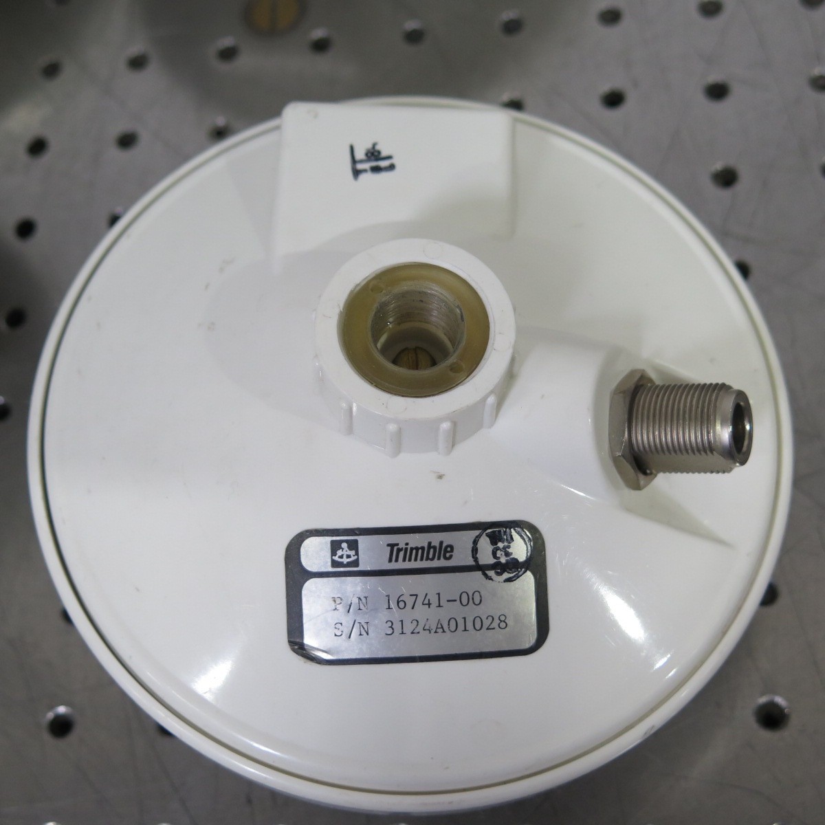 R200940 (6) Trimble 16741-00 Marine GPS Dome Antenna