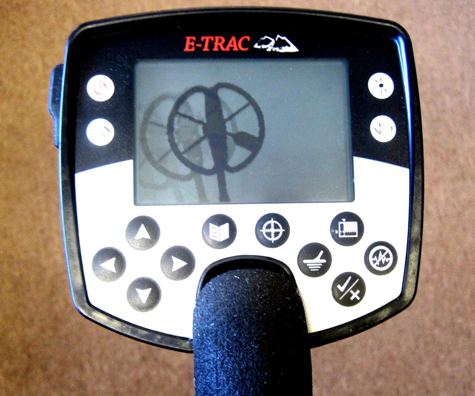 Beautiful 2011 Minelab E-Trac Multi Frequency Please Read Seller’s Description