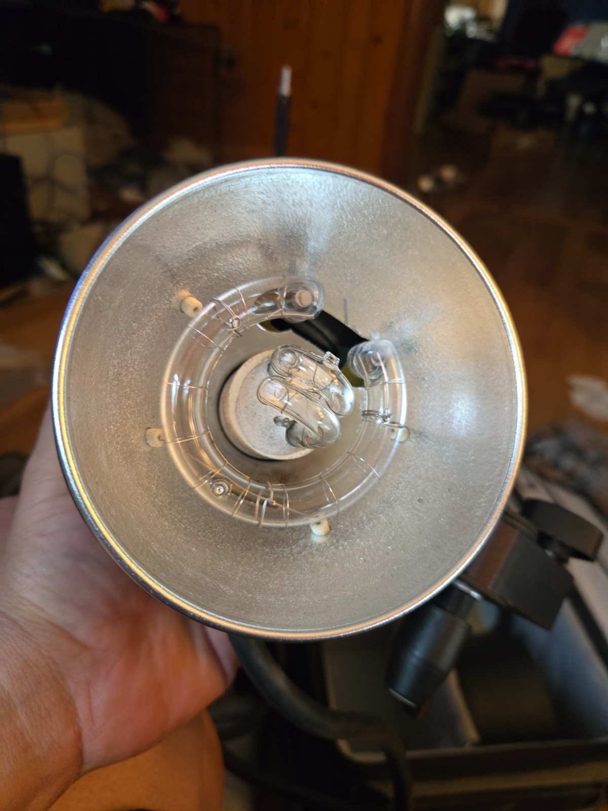 Foresight ALS Forensic Alternate Light Source w/ LightHawk Case – Tested