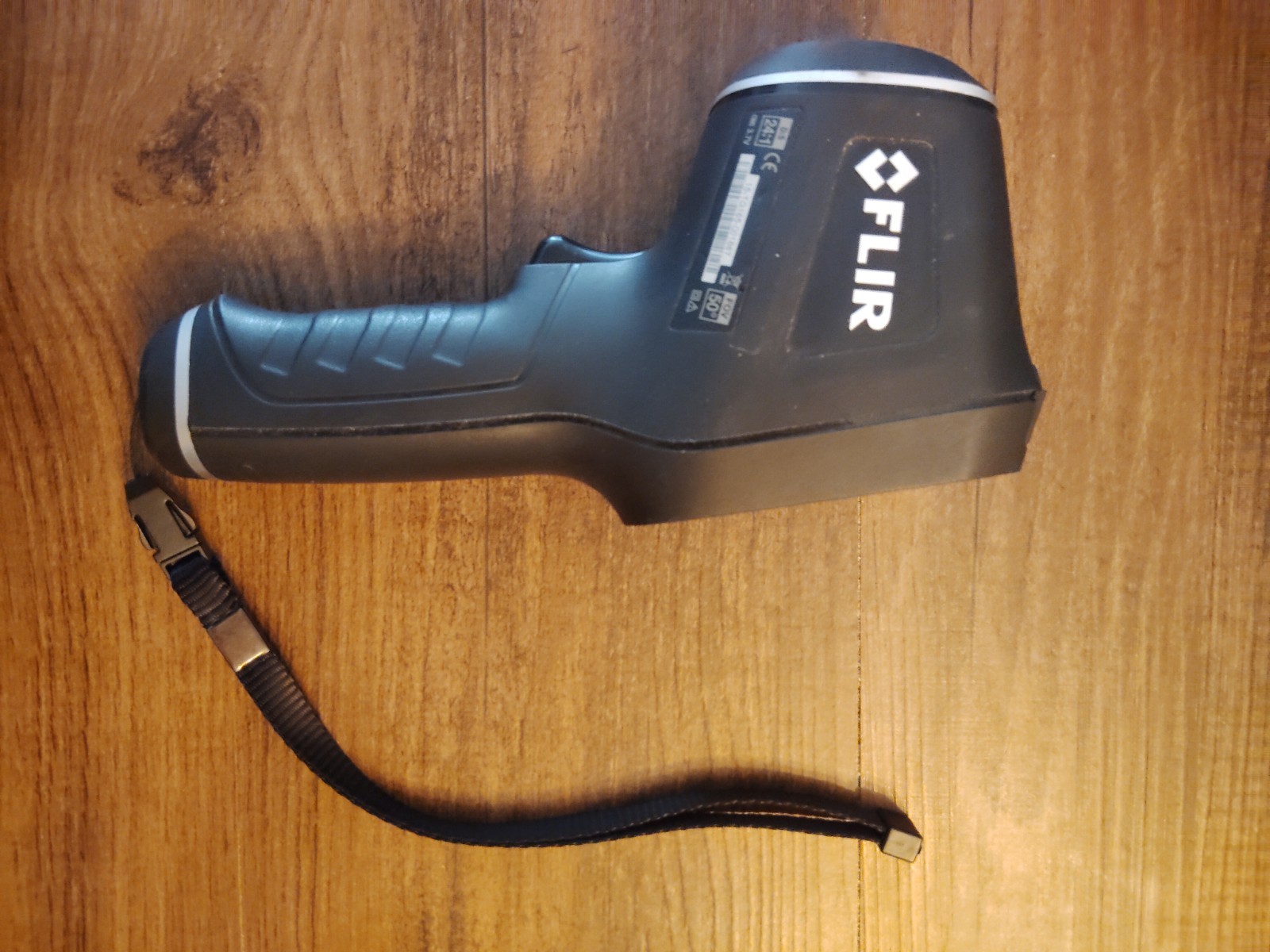 FLIR TG165 Handheld Thermal Camera 50° FOV 80×60 IR 32-572°F 24:1