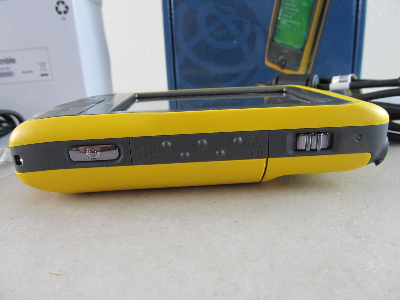 Trimble Juno SB GIS GPS Data Mapper w/ Battery, Box, Charger, CD