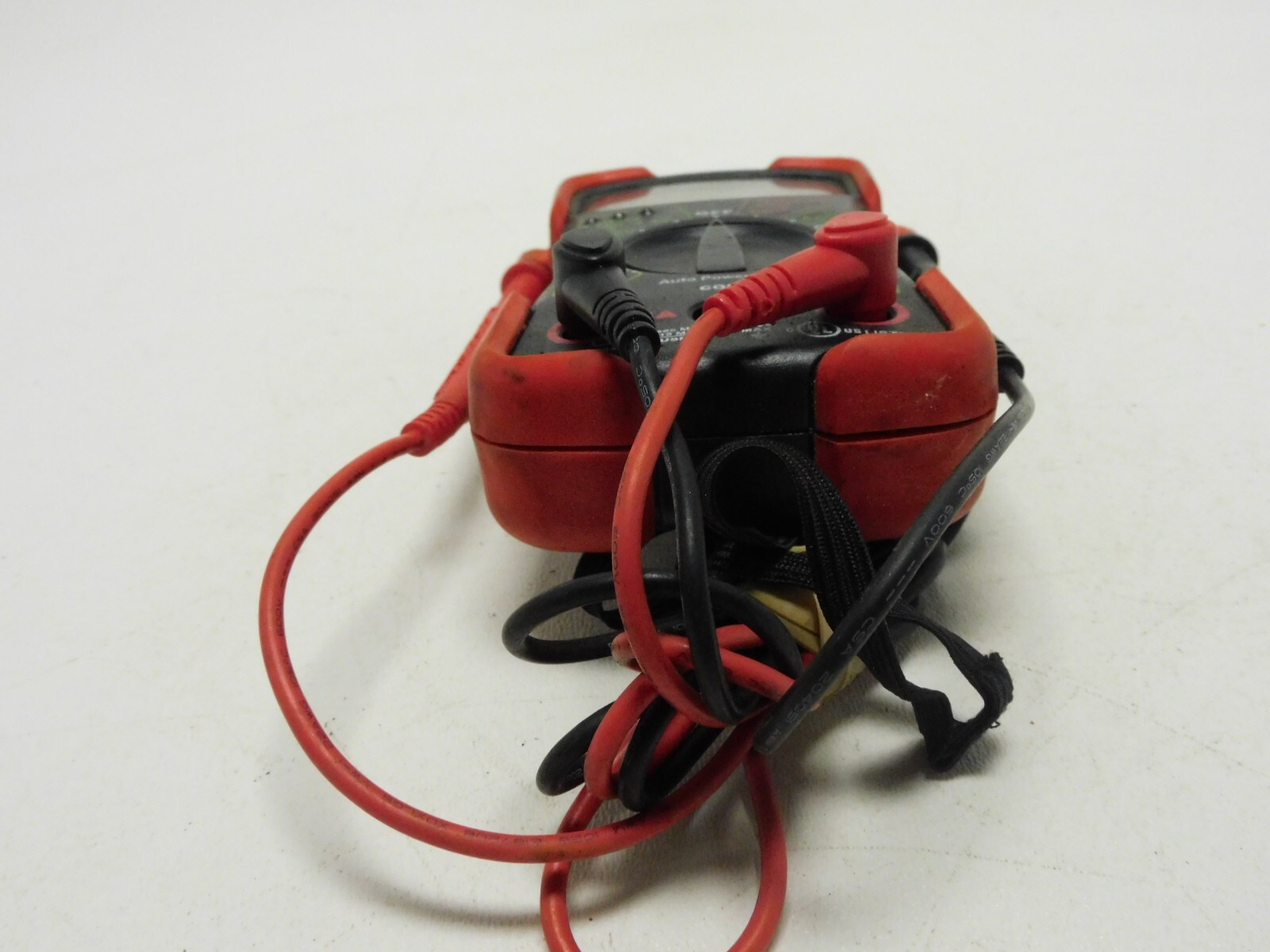 Innova 3320 Auto Range Digital Multimeter (10 meg0hm) 9 Function