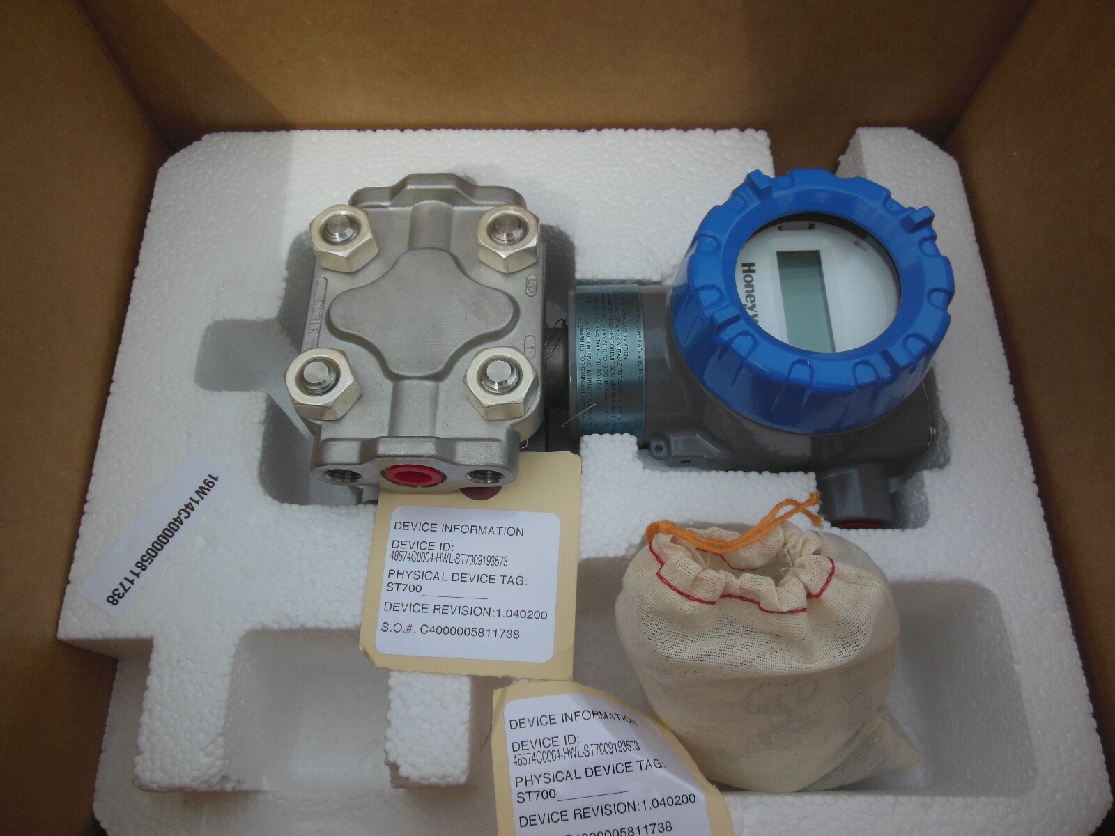 Honeywell STD700 DP transmitter STD720-E1HN1AS-1-A-DFC-16C-A