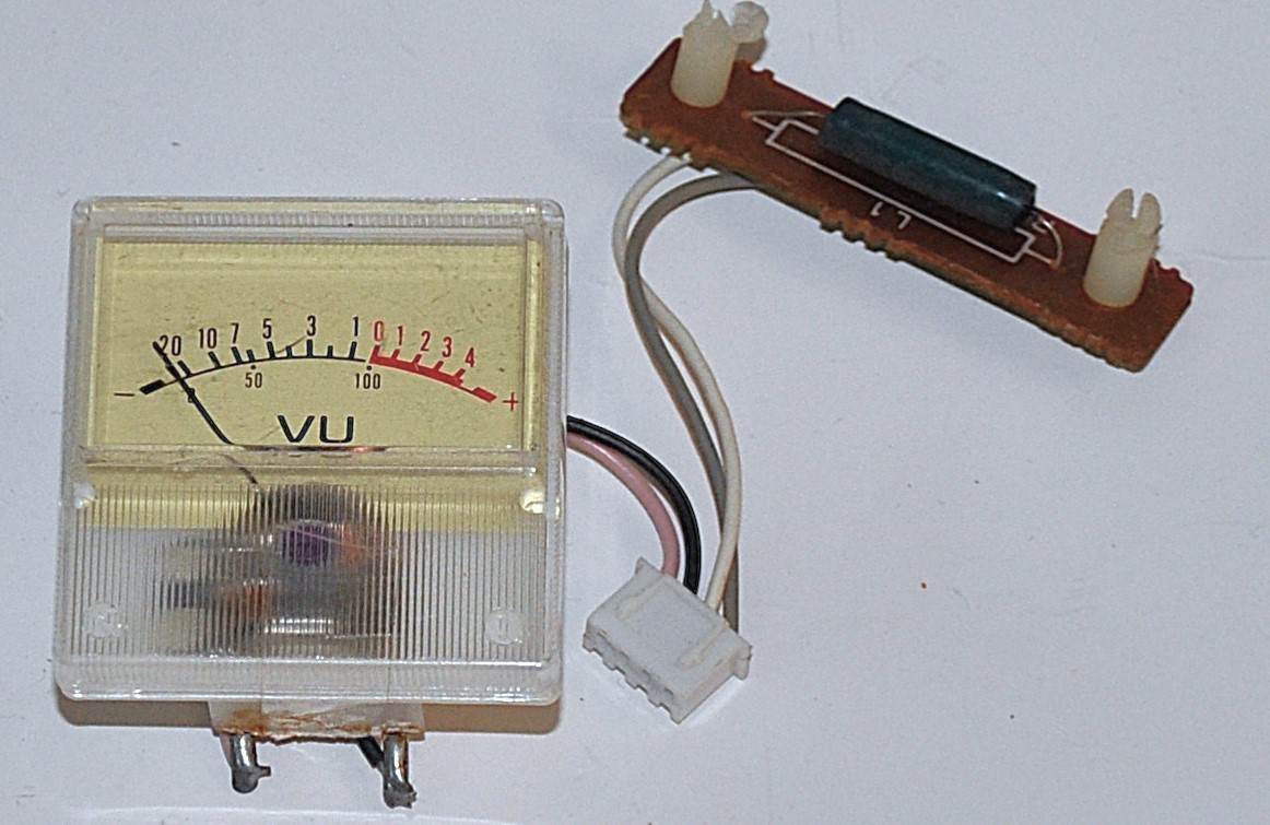 UNBRANDED VU METER PA MOUNTED 1 1/2 INCH SQUARE PLUS LIGHT PANEL FROM CASSETTE