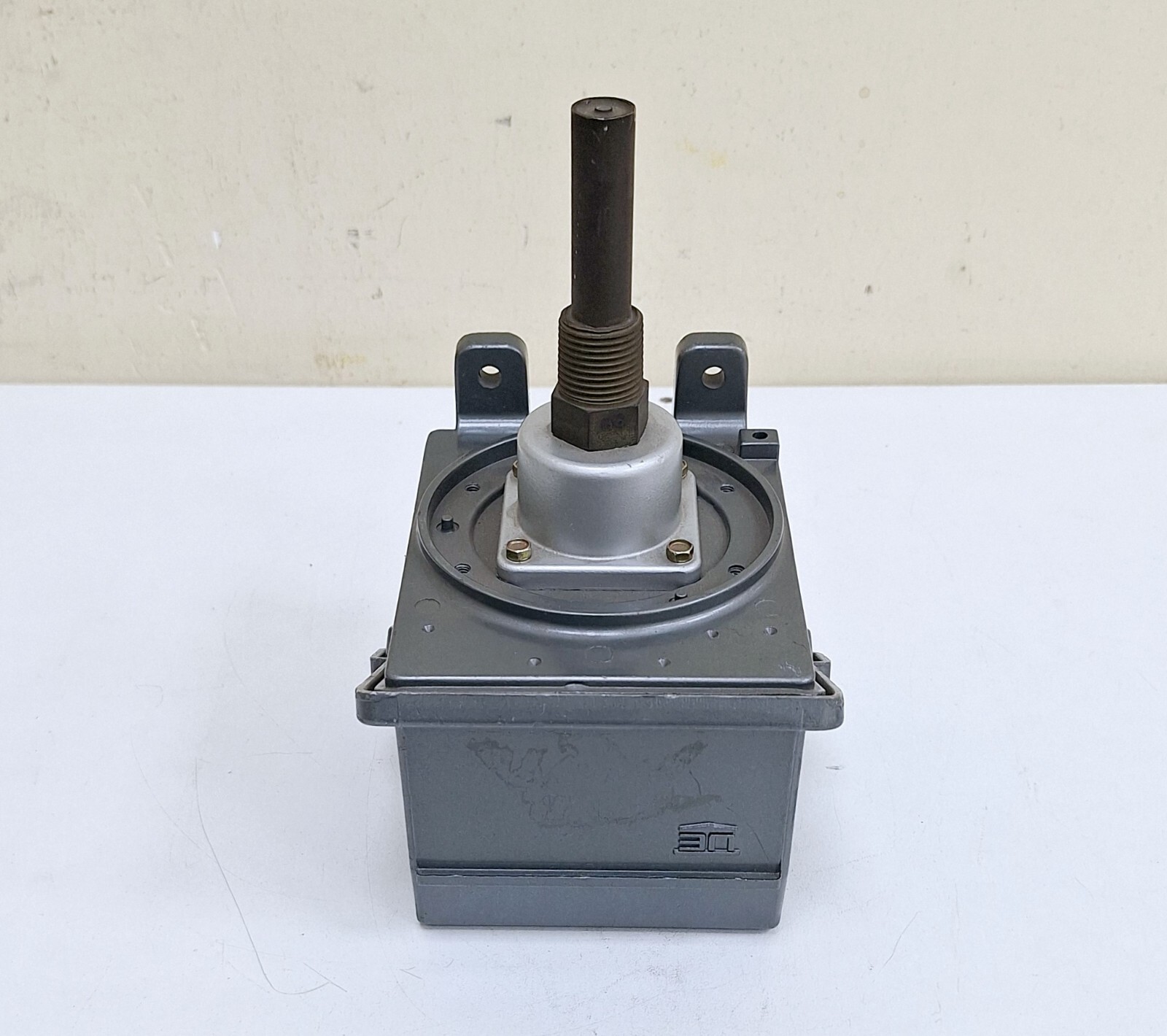 United Electric C402 / 120 Pressure Switch C402-120