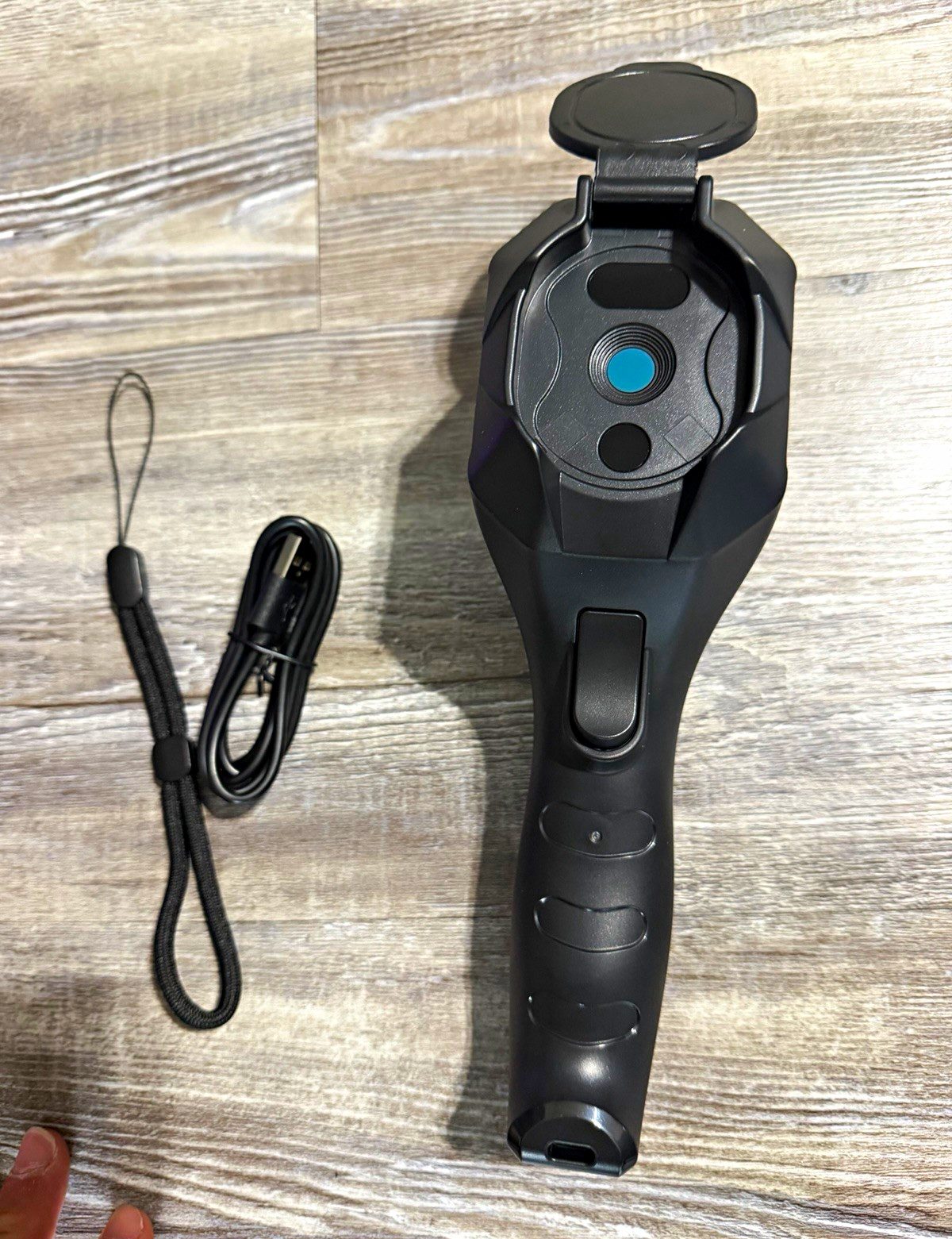 Flagfront Handheld Thermal Camera -4°F to 1022°F w/ Wrist Strap