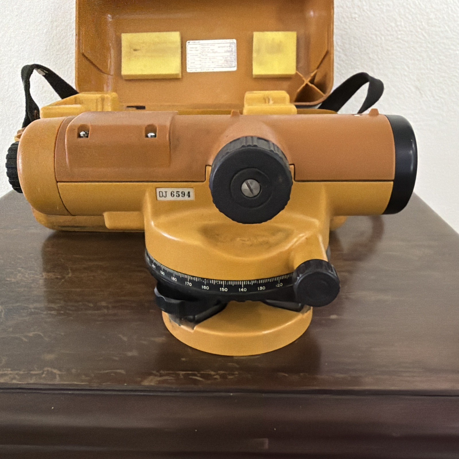 Topcon Auto-Level AT-G7 Surveyor’s Instrument /hard Case. Clear lens Untested