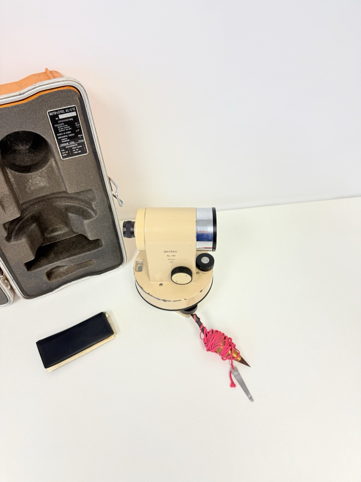 Geotec AL-31C 22x Auto Level Transit W/ Case Surveyor