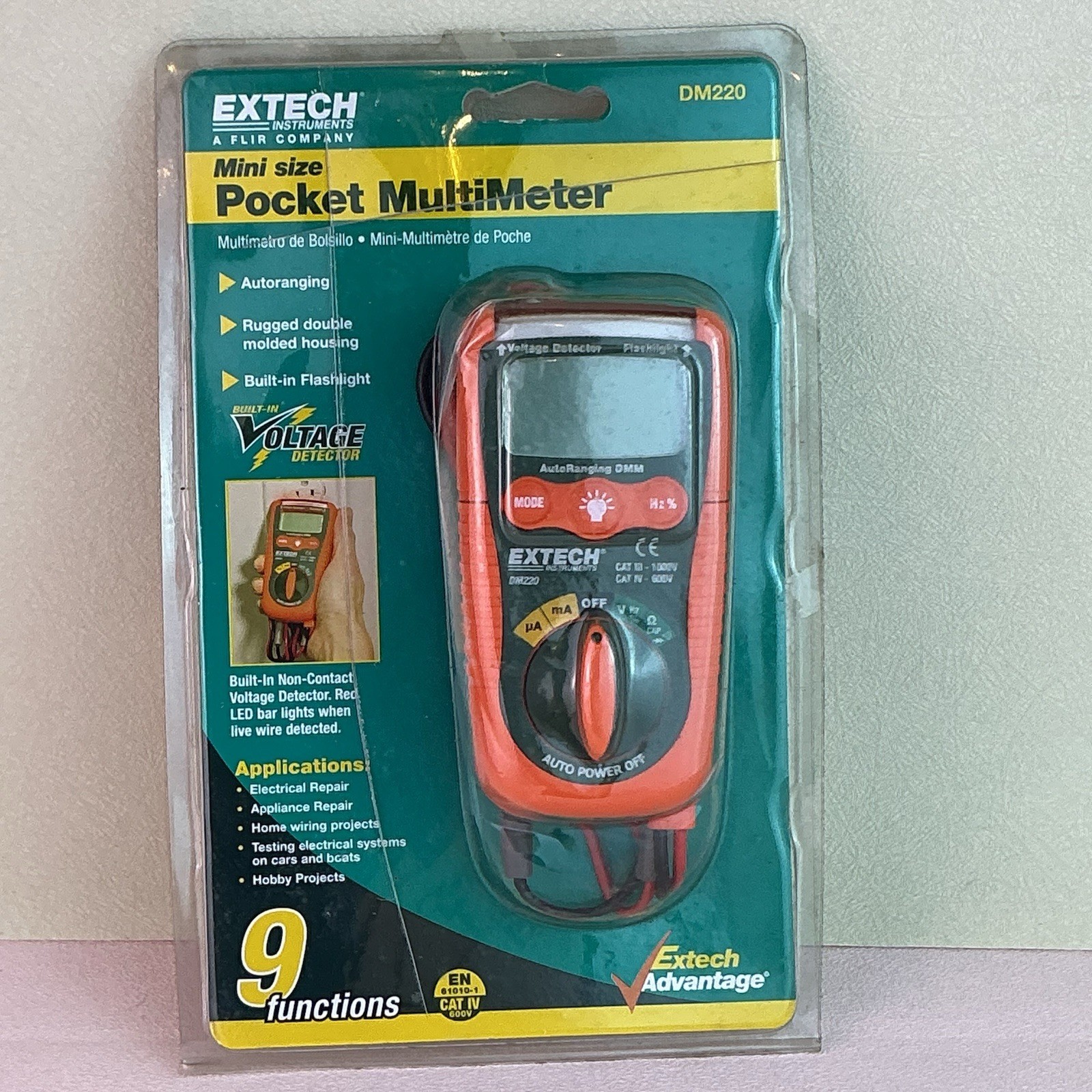 EXTECH INSTRUMENTS DM220 Mini Size Pocket Multi-Meter*NEW IN PACKAGING*FAST SHIP