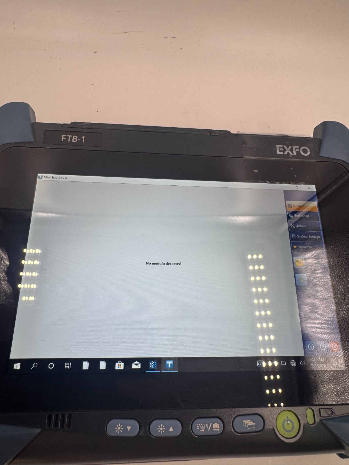EXFO FTB-1 Handheld Modular Test Platform Mainframe Unit Touchscreen UK VAT