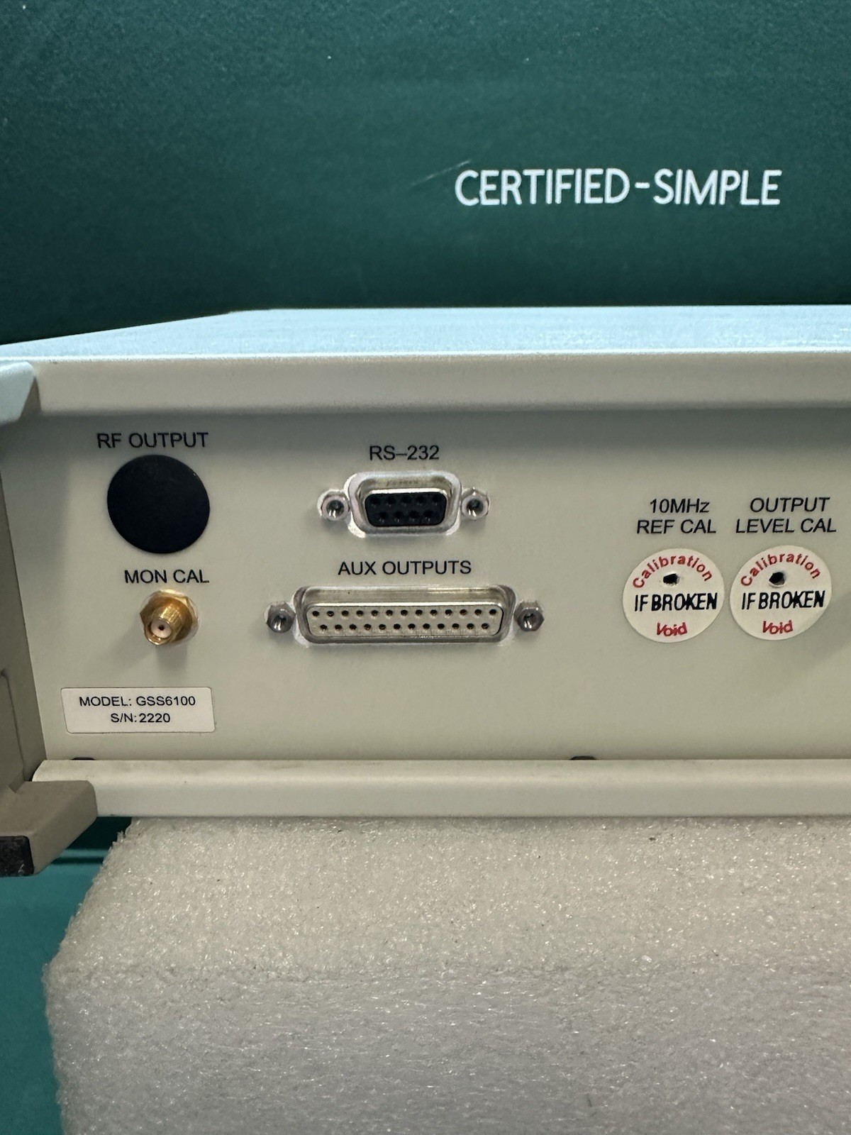 Spirent GSS6100 GPS/SBAS Signal Generator – Powers On, No Accessories