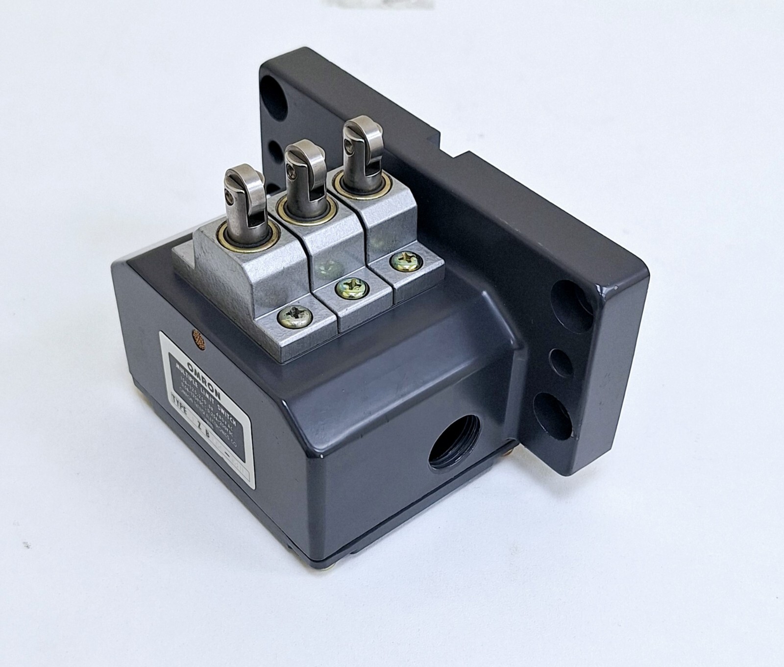 Omron 3ZBQ2-13N Multiple Limit Switch