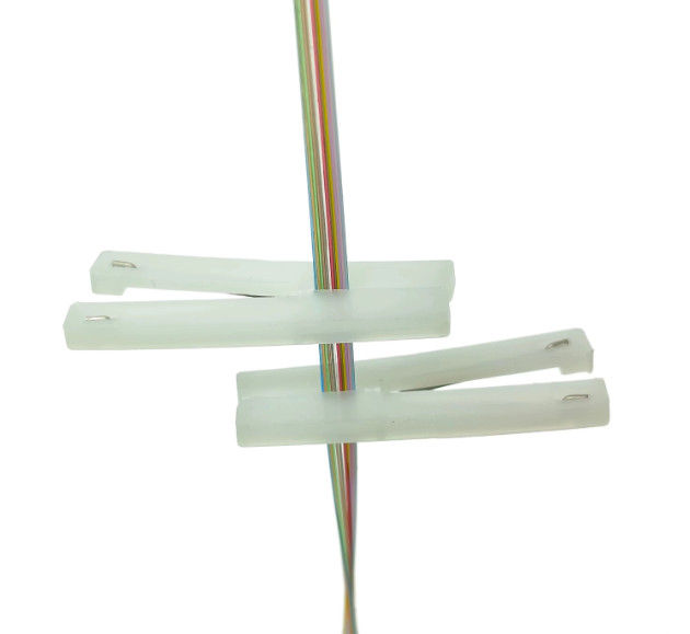 Bare fiber ribbonizer & clamps for easy splicing,Single Fiber to Ribbon Kit