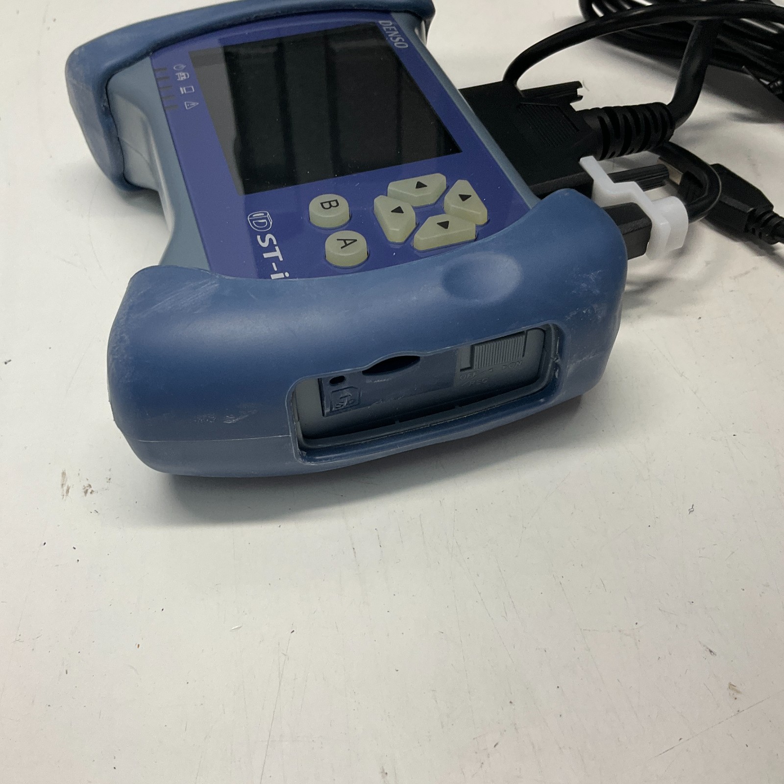 DENSO DST-i Scan Tool Diagnostic Tester Used Tested and Working w/ Case