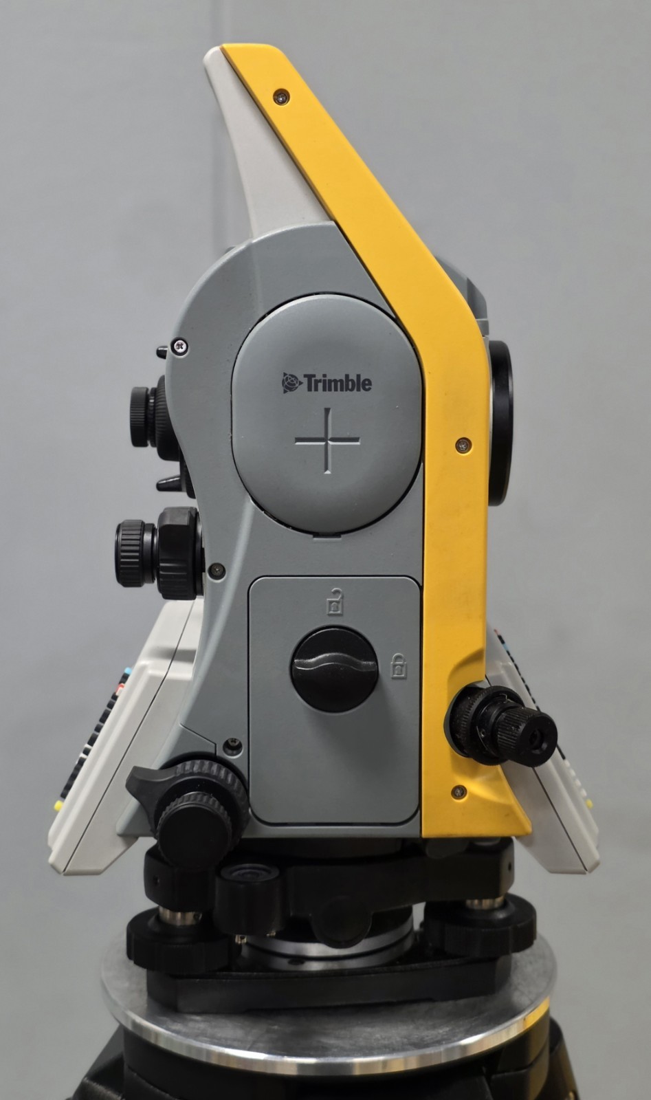 Trimble C3 3″ AutoFocus Reflectorless Survey Total Station