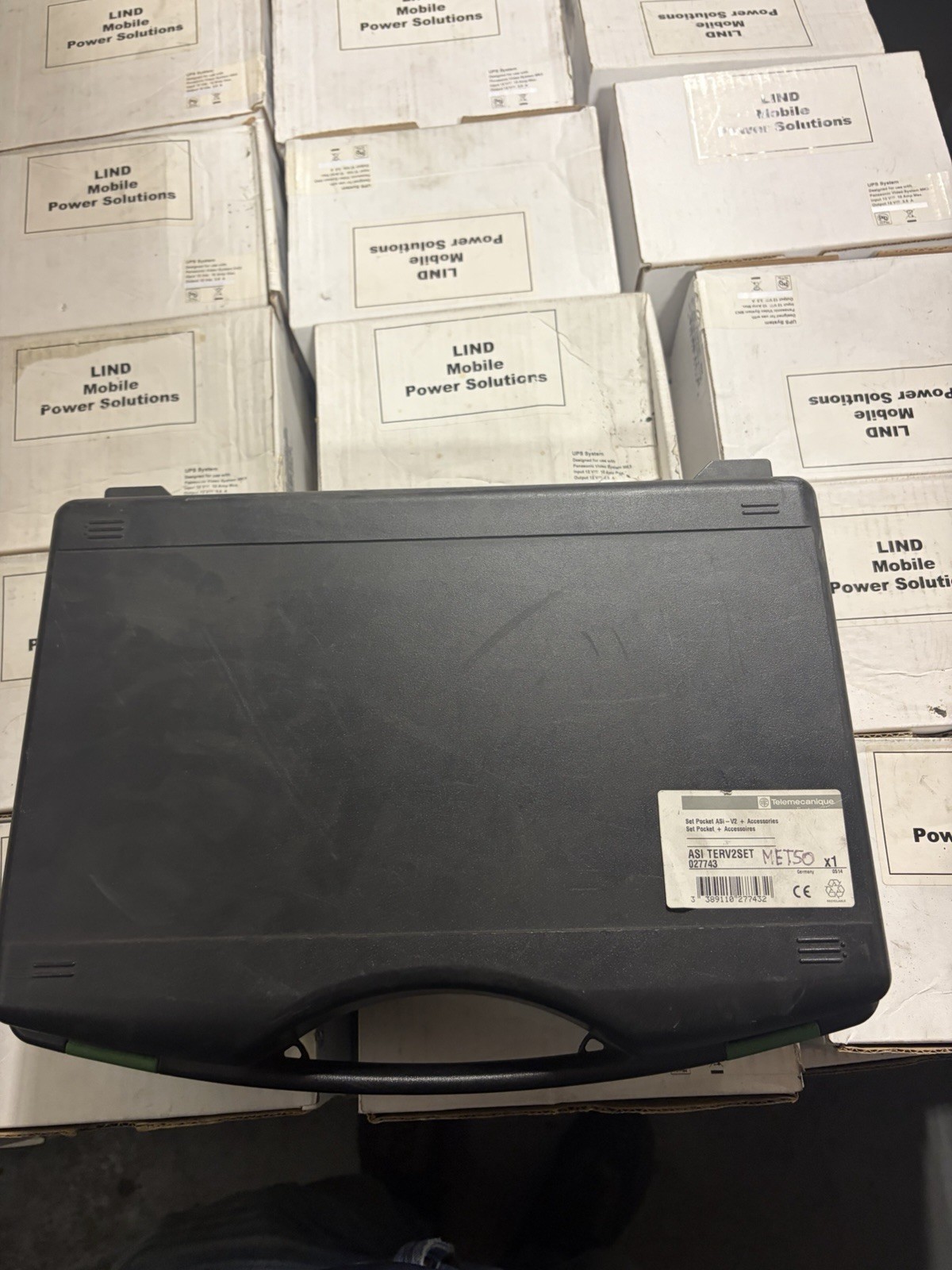 NEW SCHNEIDER ELECTRIC ASITERV 2SET ASITERV2SET