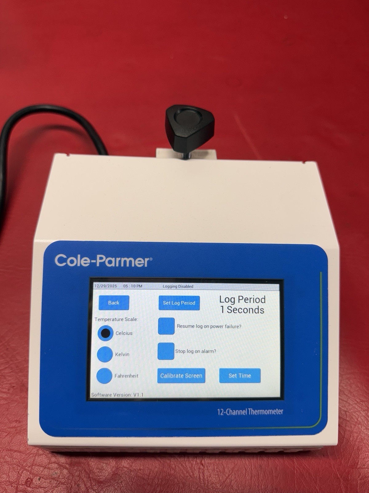 Cole Parmer Touchscreen 12 Channel Scanning Data Logging Benchtop Thermometer