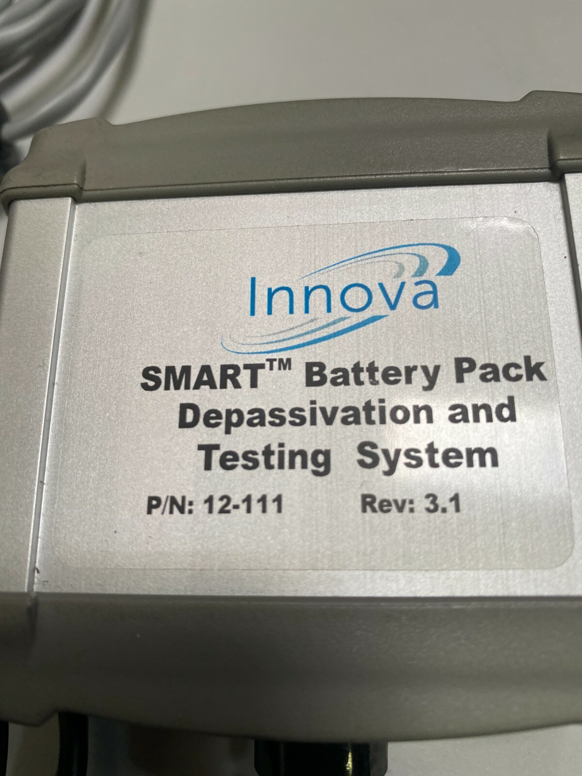 Innova 12-111 SMART Depassivator and Load Tester Interface Box with Accessories