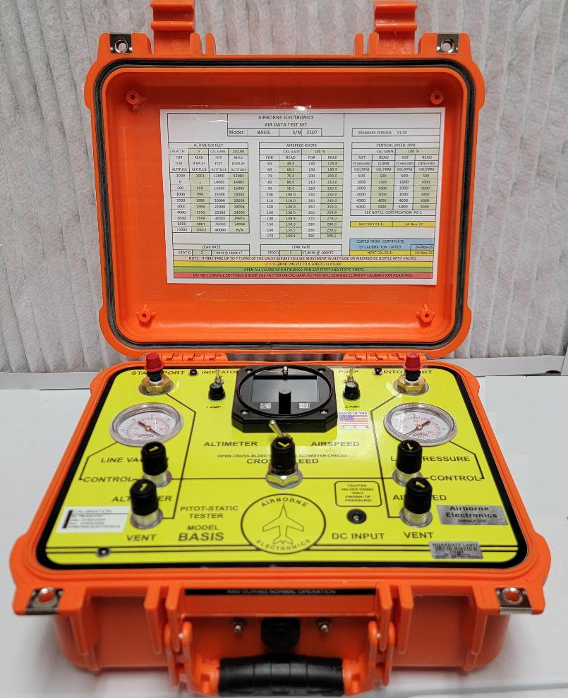 AIRBORNE ELECTRONICS NEW Pitot Static Air Data Test Set TESTER Electric Pump