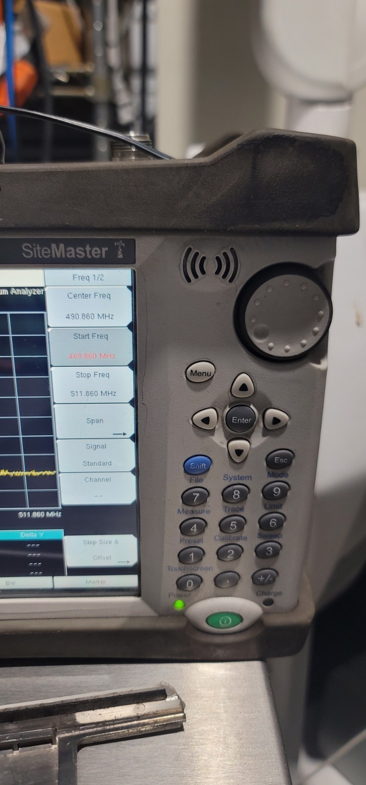 Anritsu S332E Cable and antenna analyzer Spectrum analyzer Touchscreen