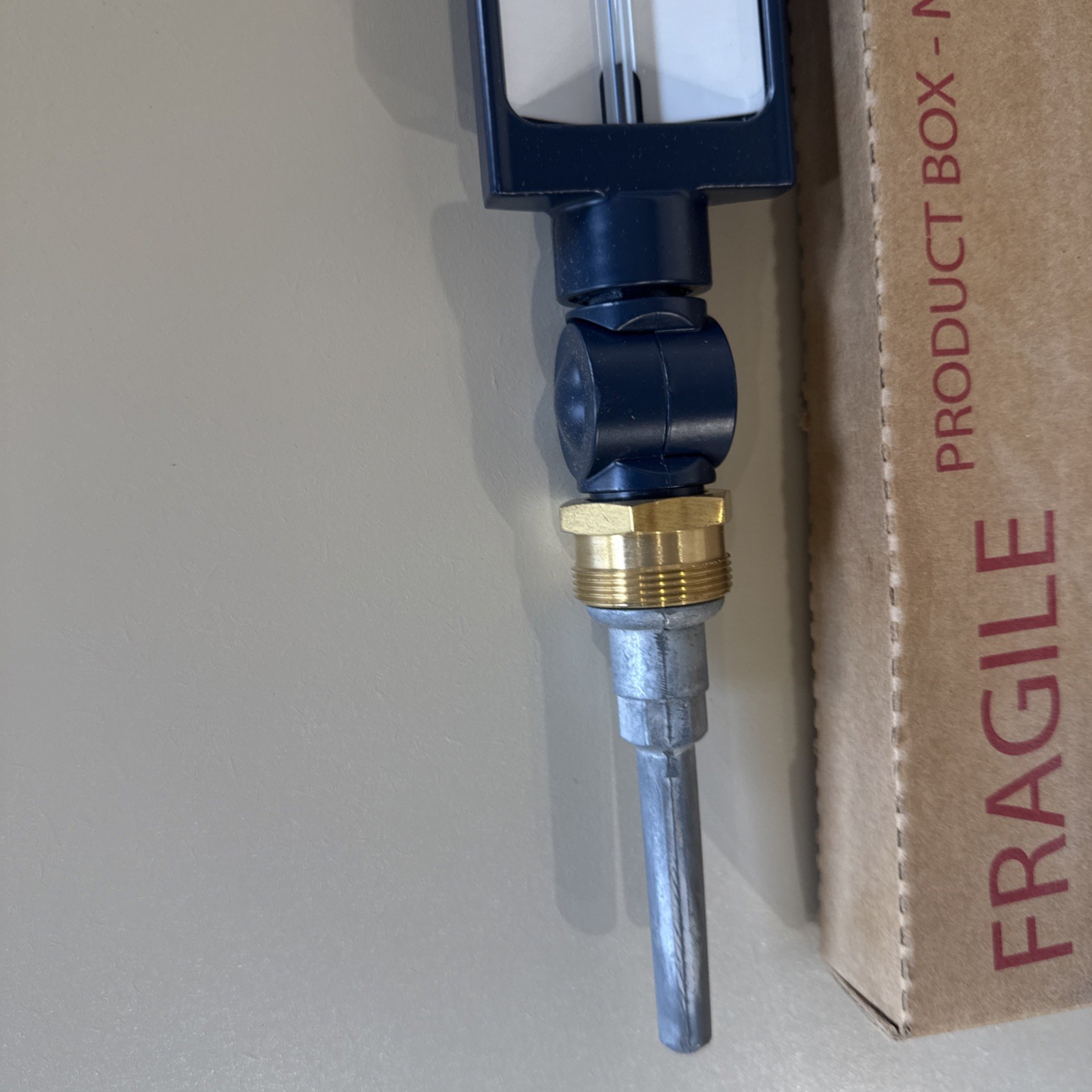 Trerice Industrial thermometer BX9140303 3.5” Aluminum Stem 30-130F New In Box !